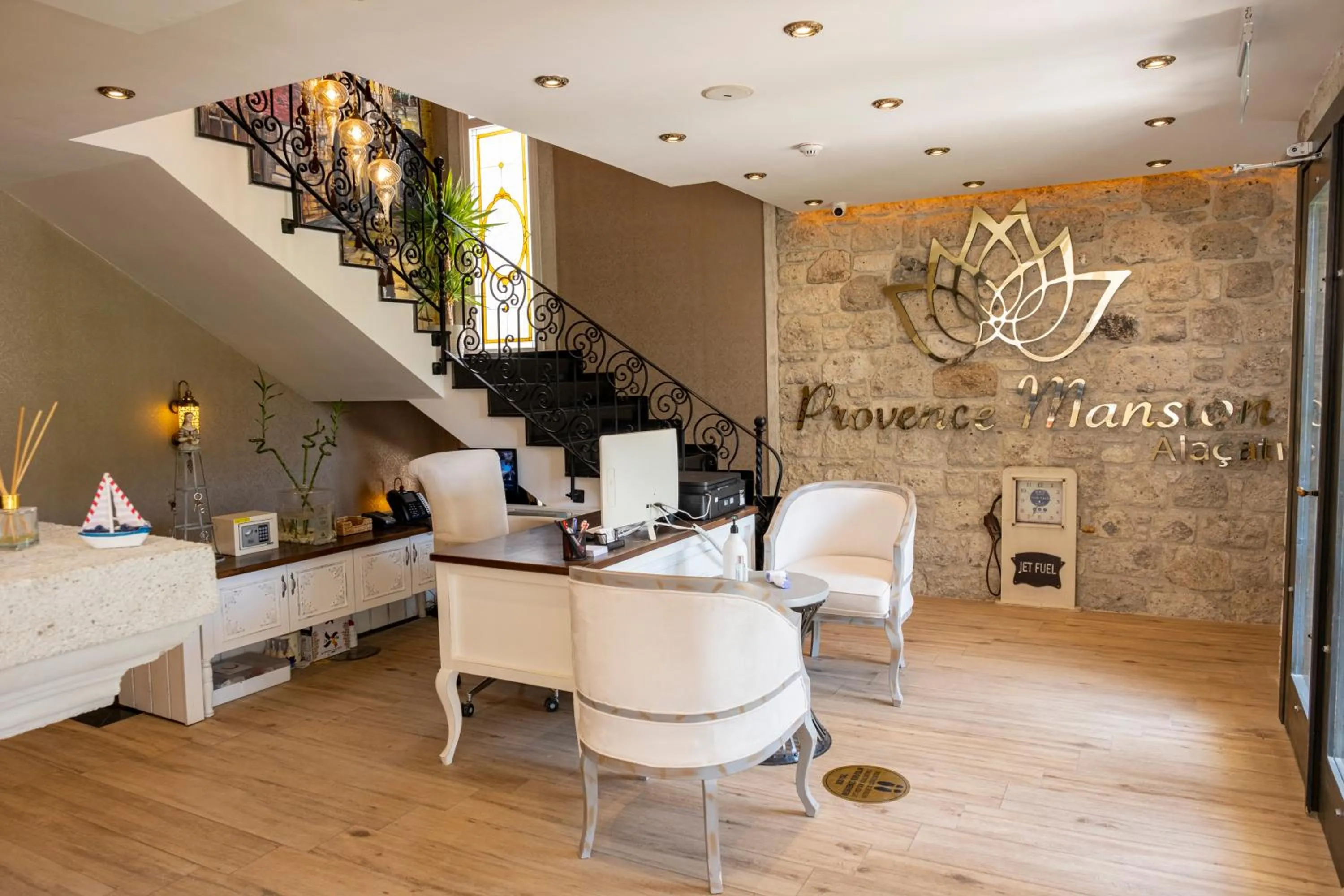 Lobby or reception in PROVENCE MANSİON ALAÇATI