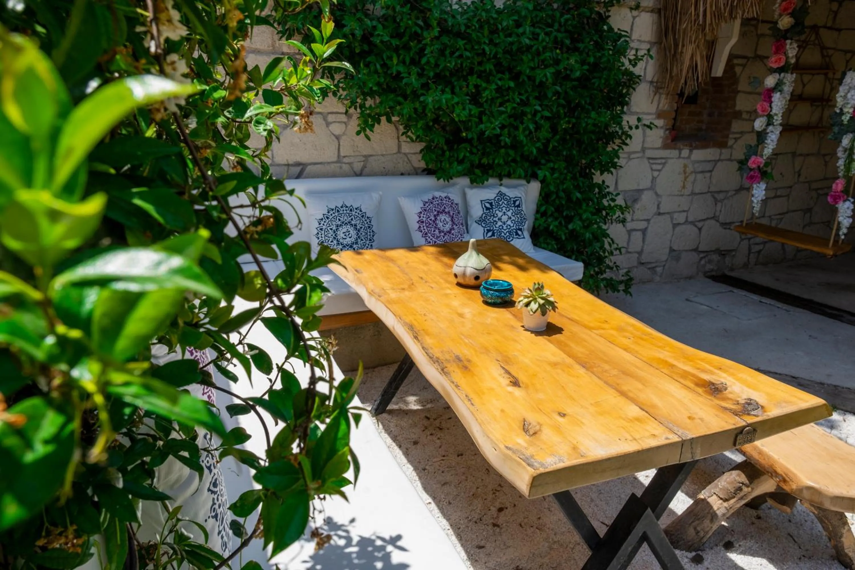 Garden in PROVENCE MANSİON ALAÇATI