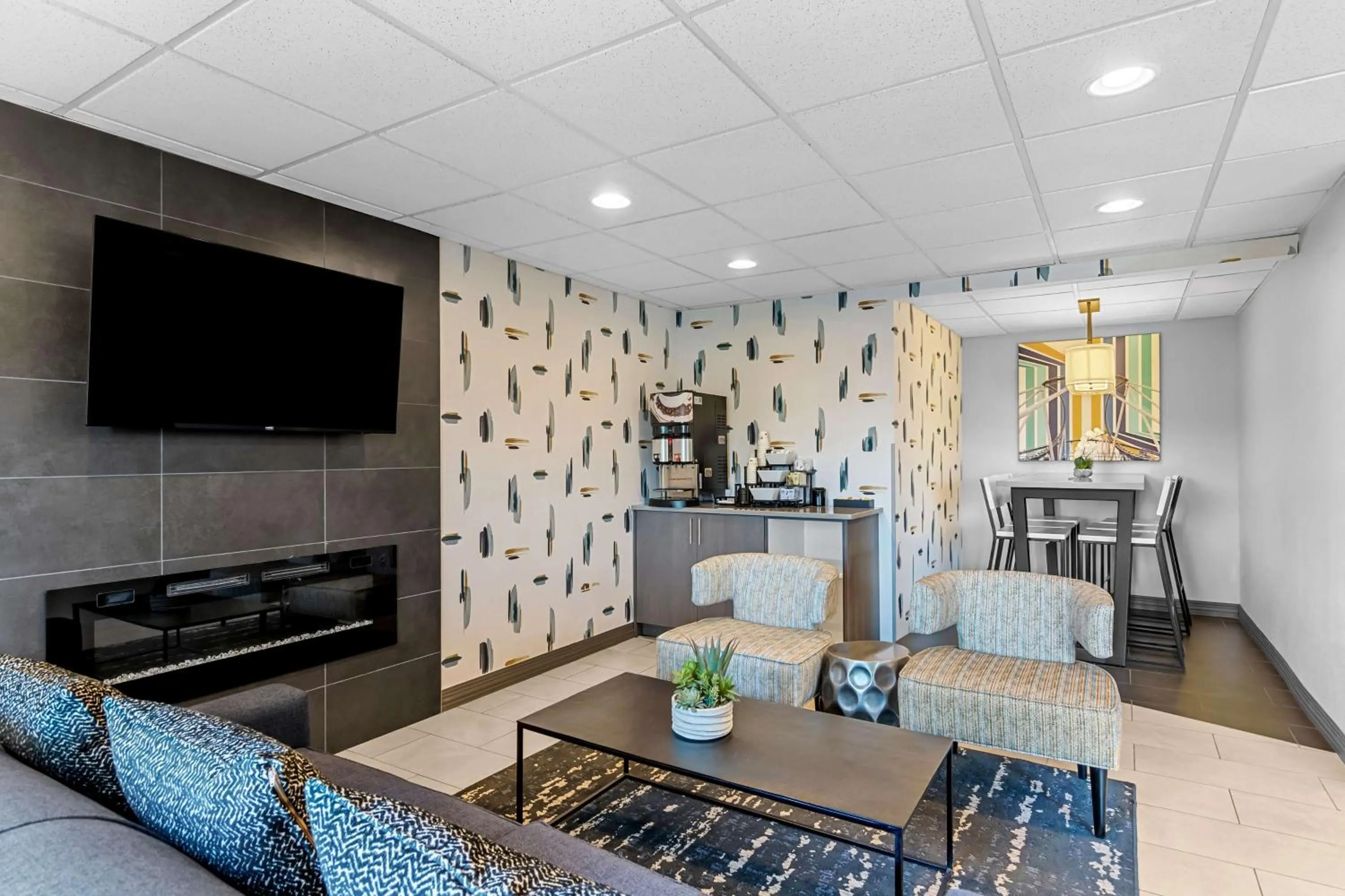 Lobby or reception in Best Western Doswell Hotel