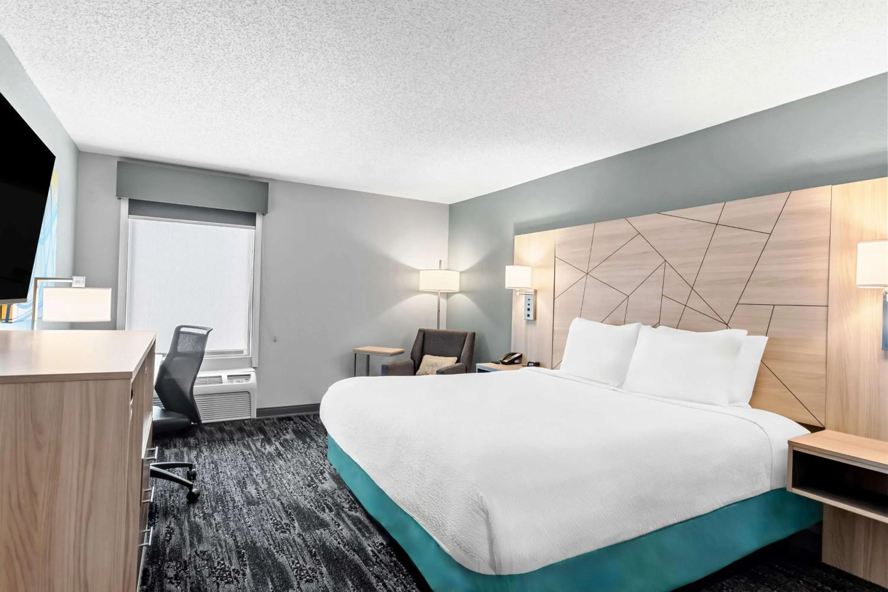 Bedroom in Best Western Doswell Hotel