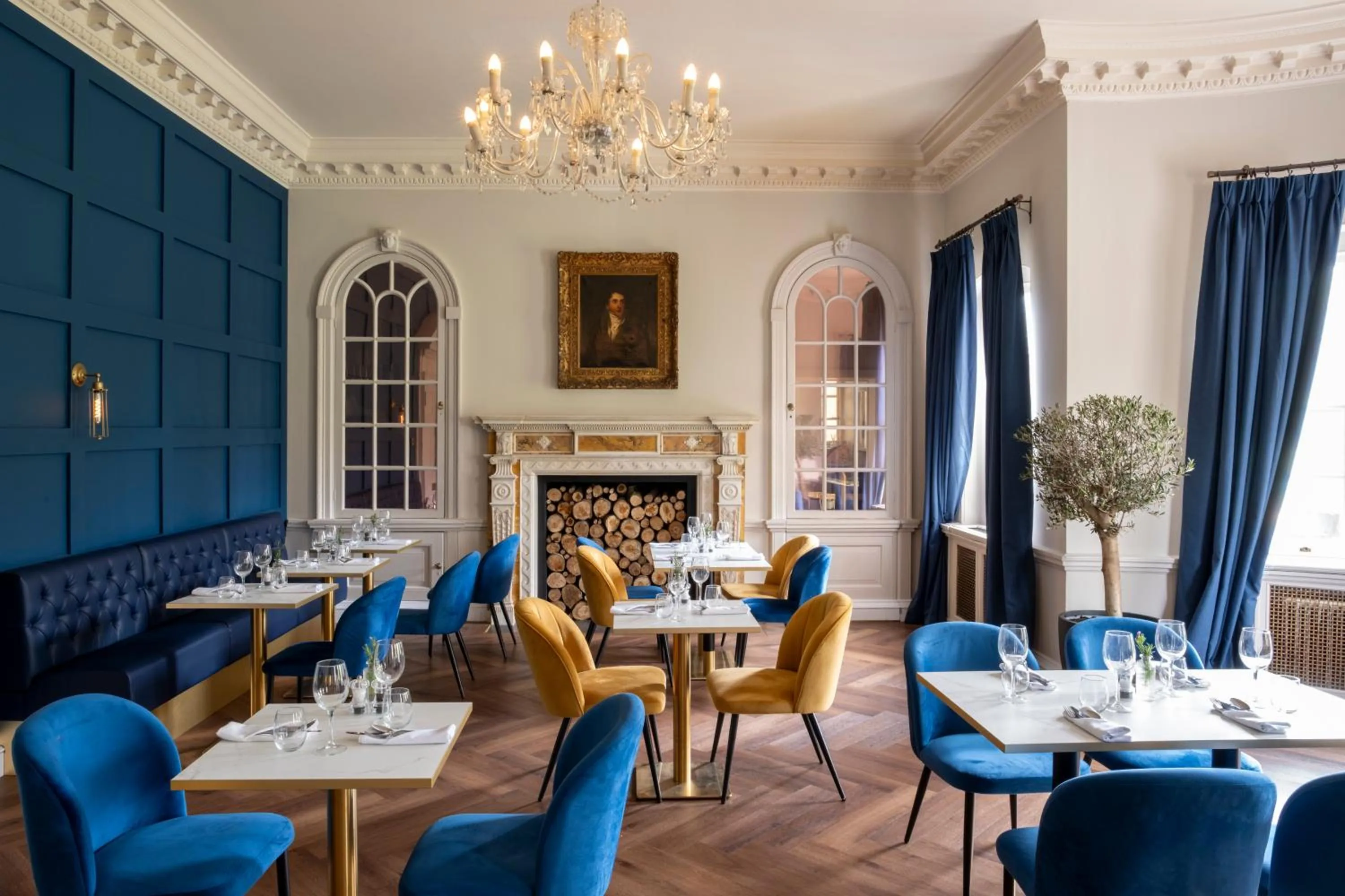Restaurant/places to eat in Warbrook House Heritage Hotel