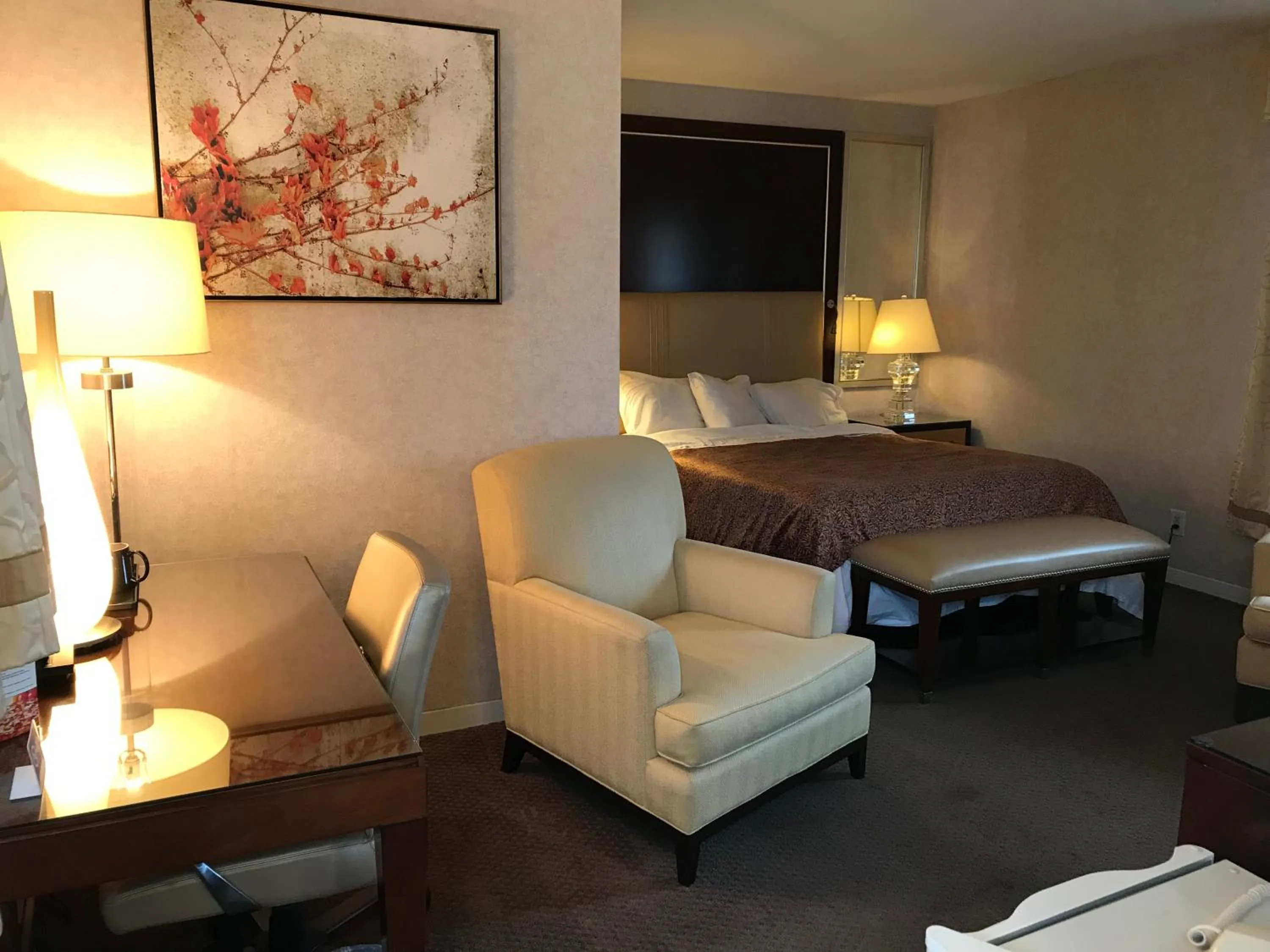 Cardinal Court Motel