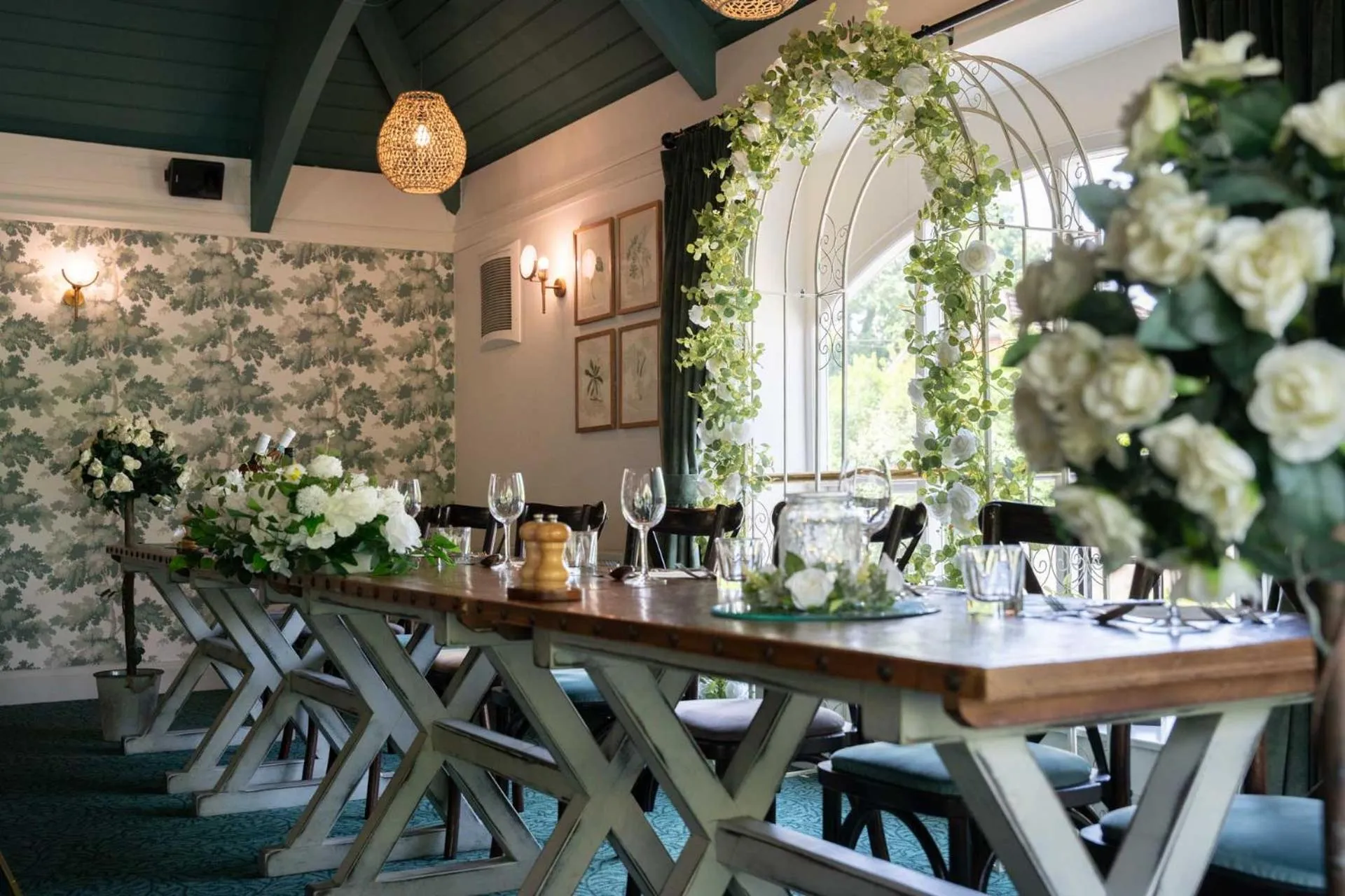 Restaurant/places to eat in The Princess Royal