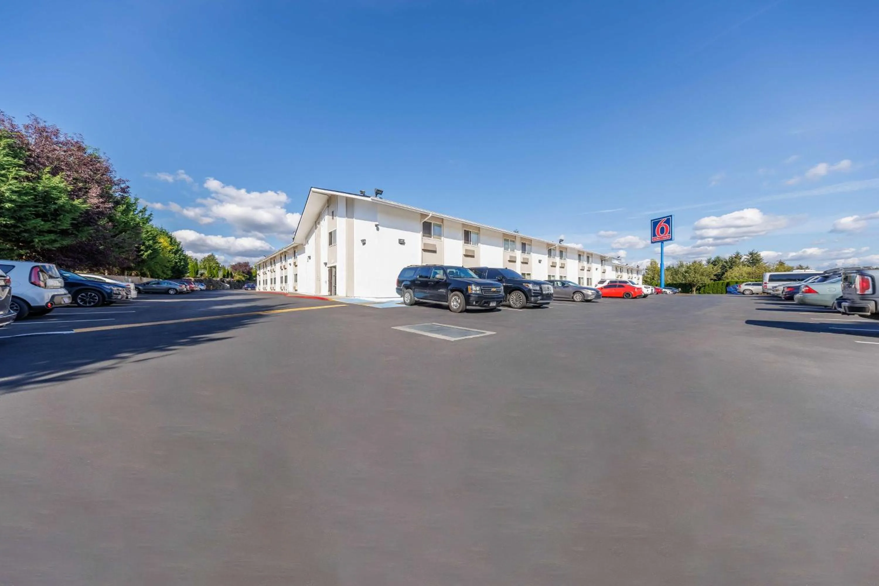 Property building in Motel 6-Seattle, WA - Sea-Tac Airport South