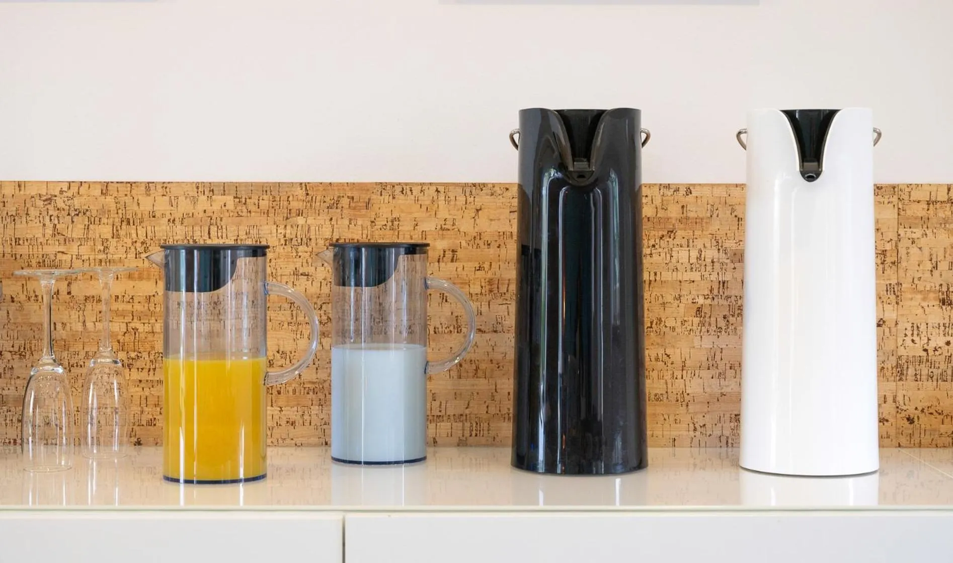 Breakfast in Flamboyant Boutique B&B