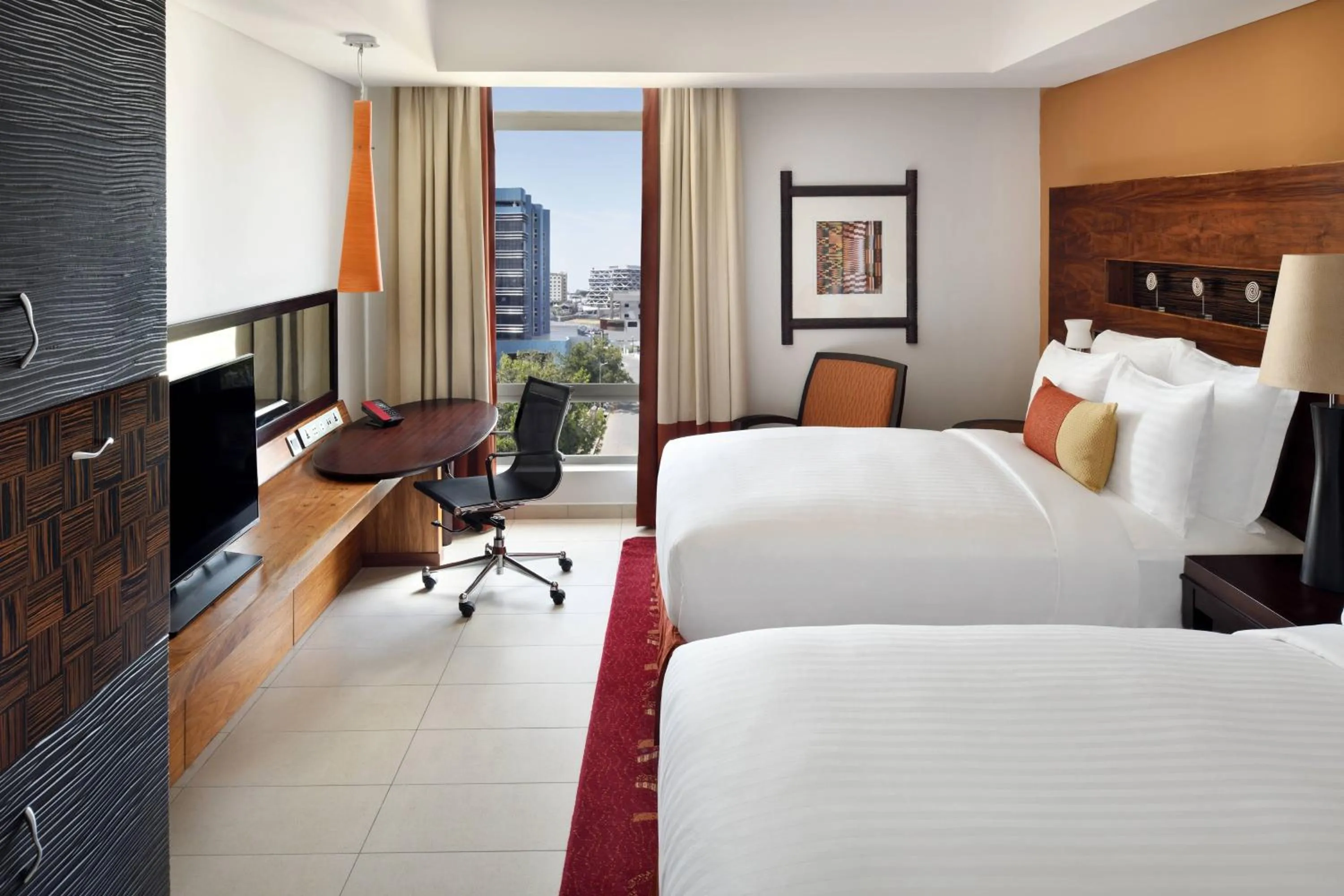 Photo of the whole room, Bed in Accra Marriott Hotel