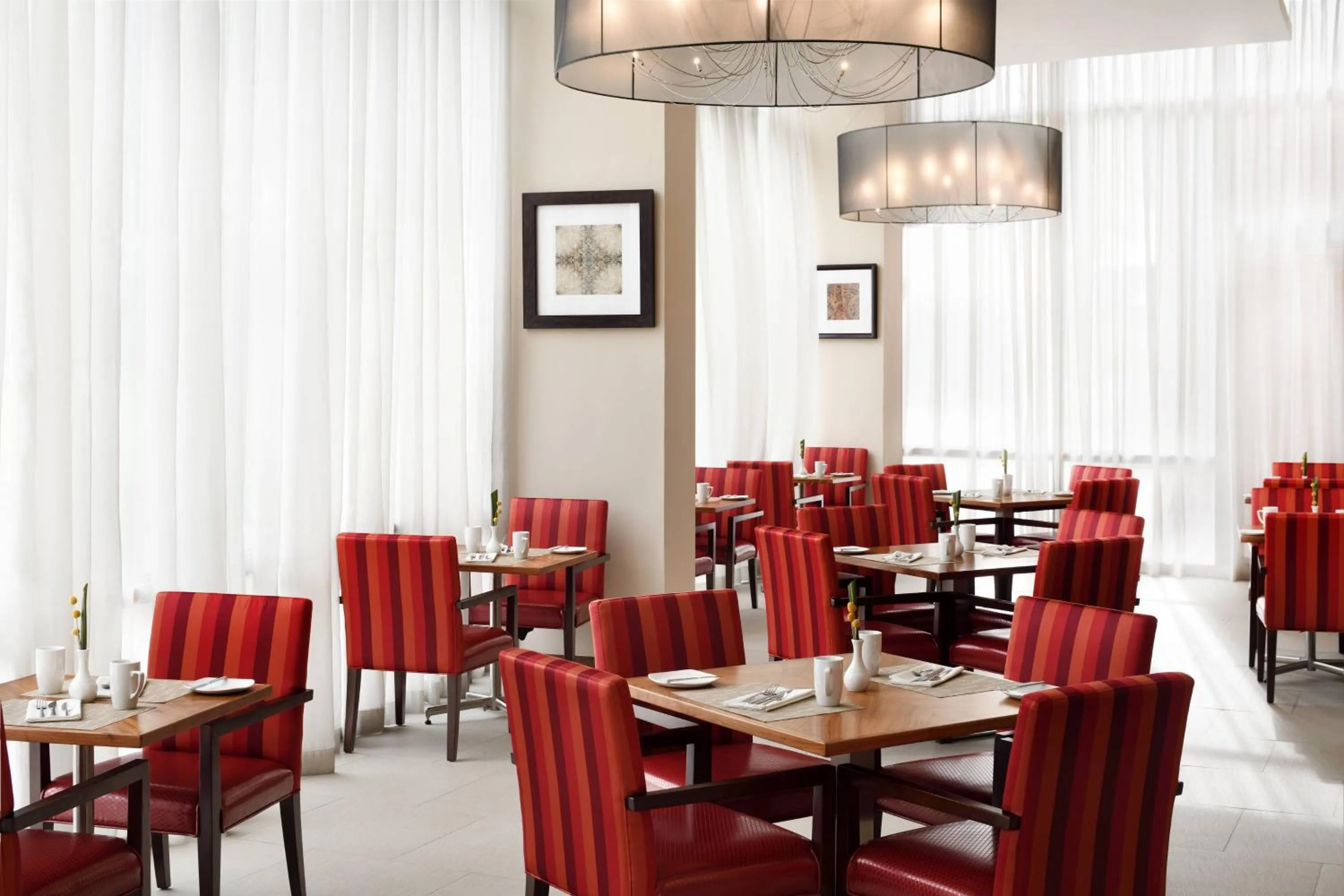 Restaurant/places to eat in Accra Marriott Hotel