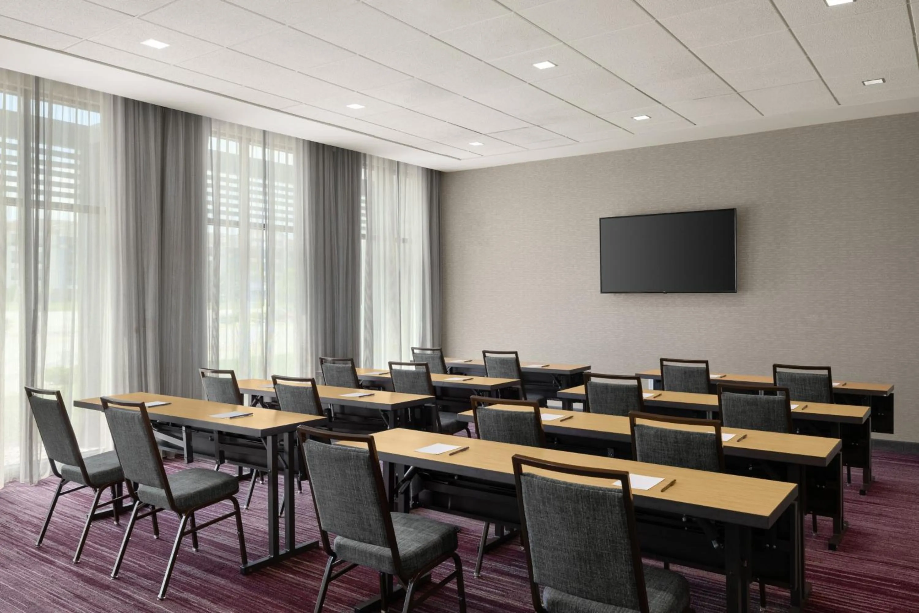 Meeting/conference room in Courtyard by Marriott Omaha East/Council Bluffs, IA