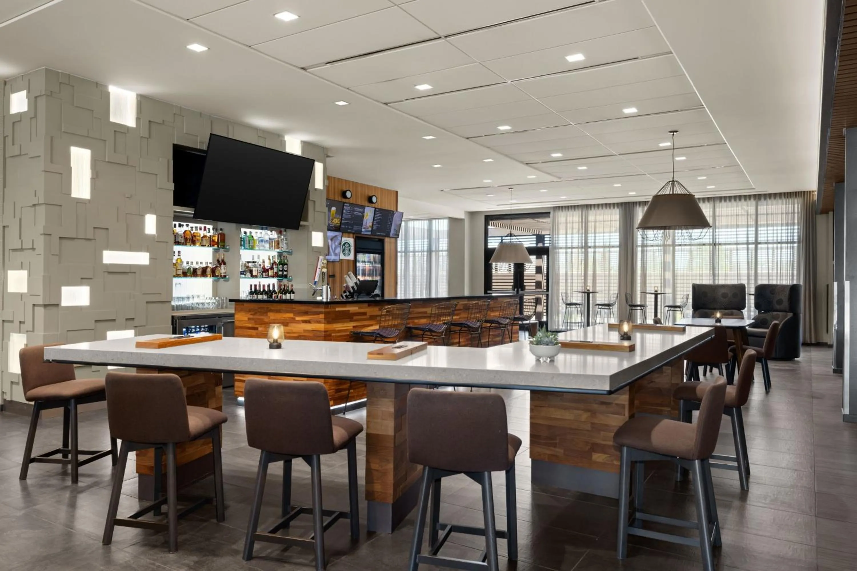 Restaurant/places to eat in Courtyard by Marriott Omaha East/Council Bluffs, IA