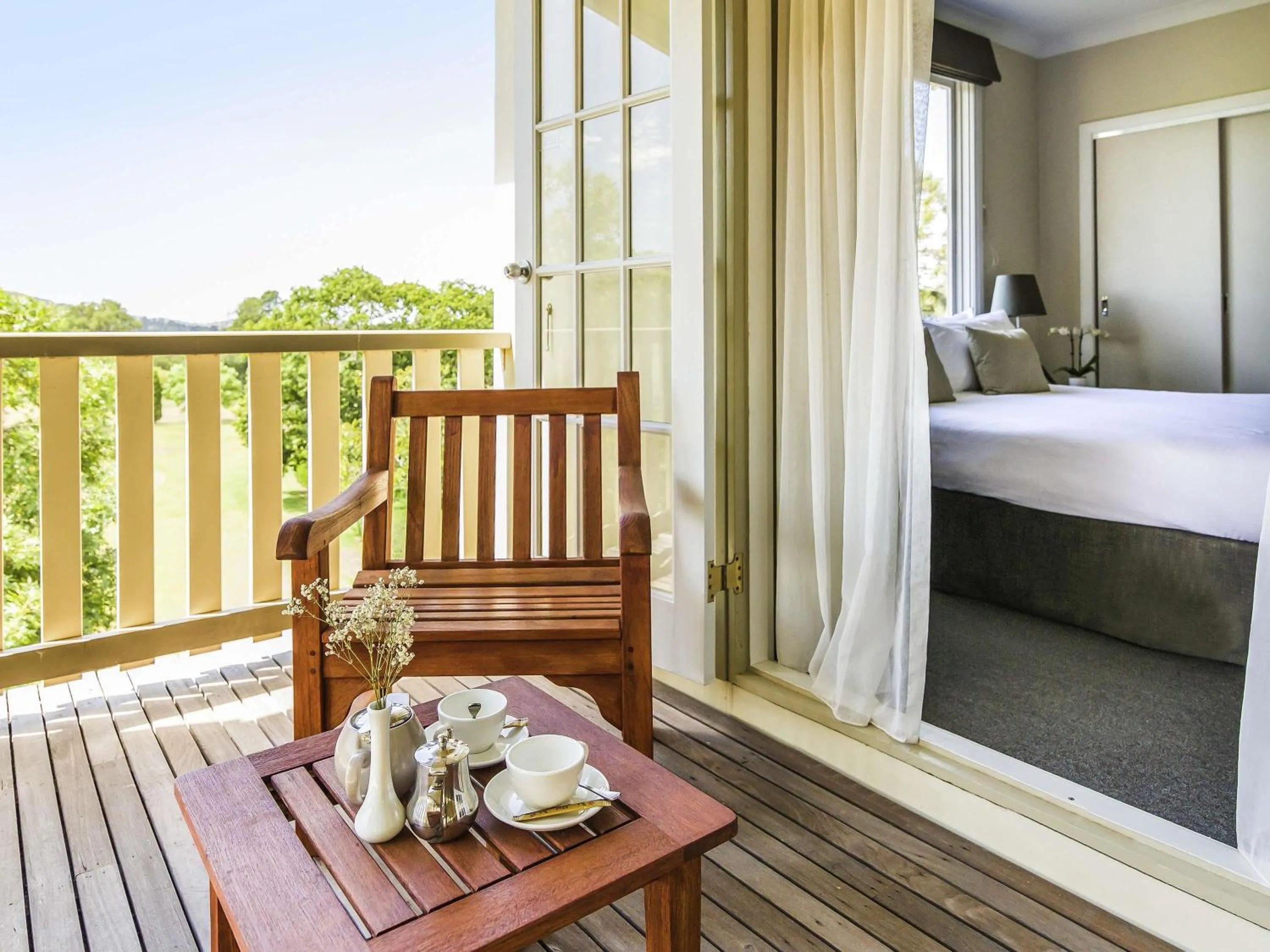 Bedroom, Bed in Peppers Craigieburn Resort