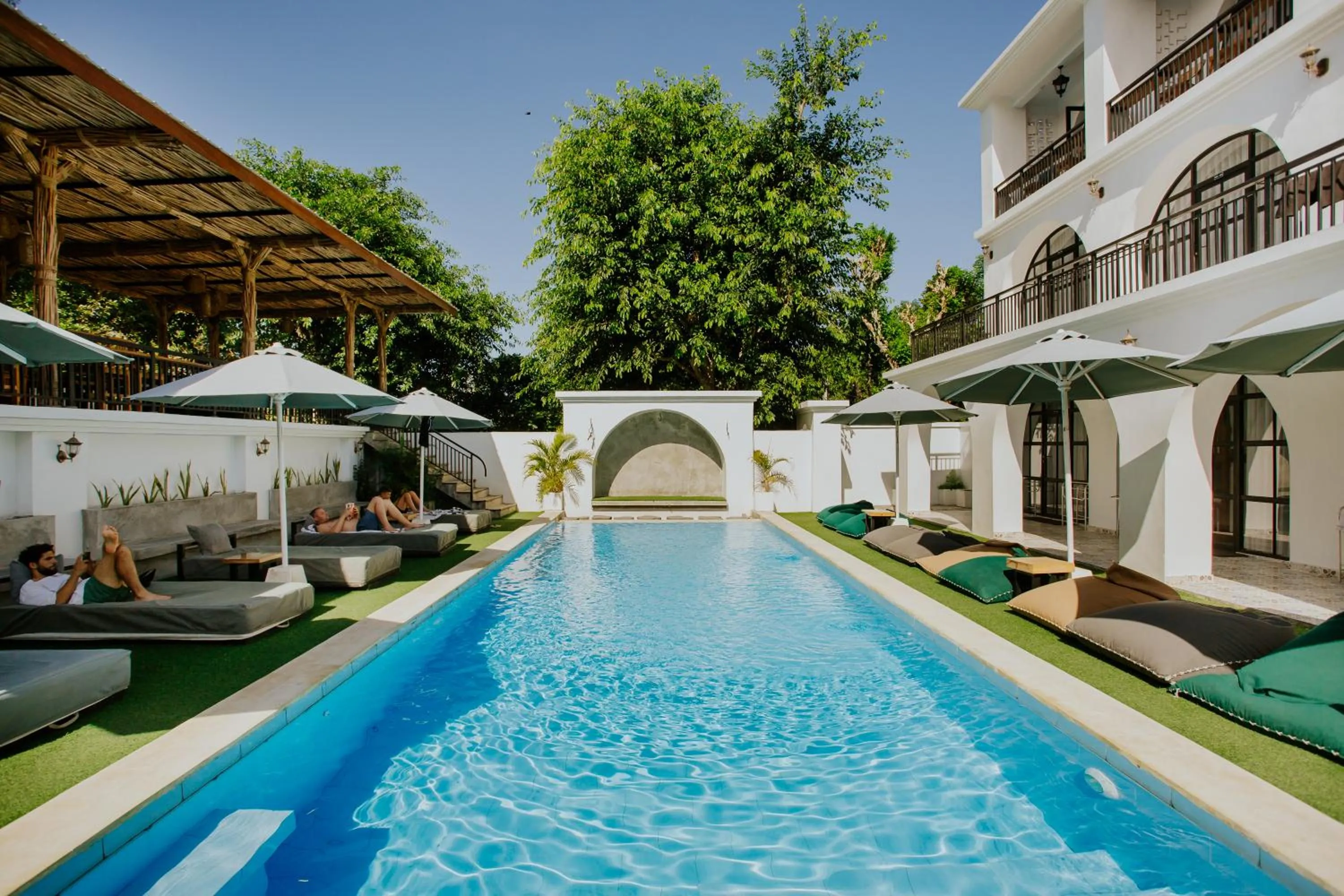 Property building in Nuansa Penida Hostel