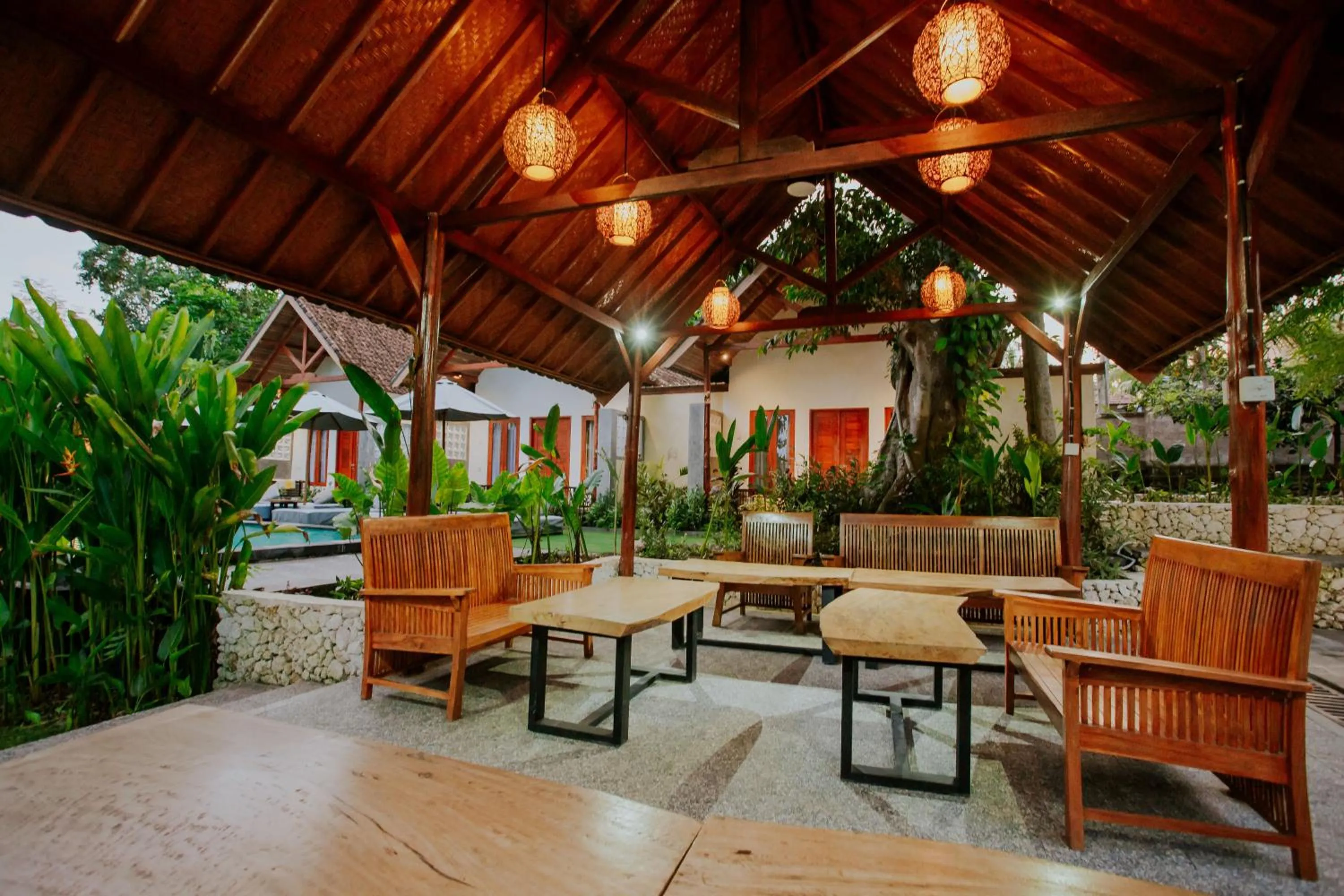 Property building in Nuansa Penida Hostel