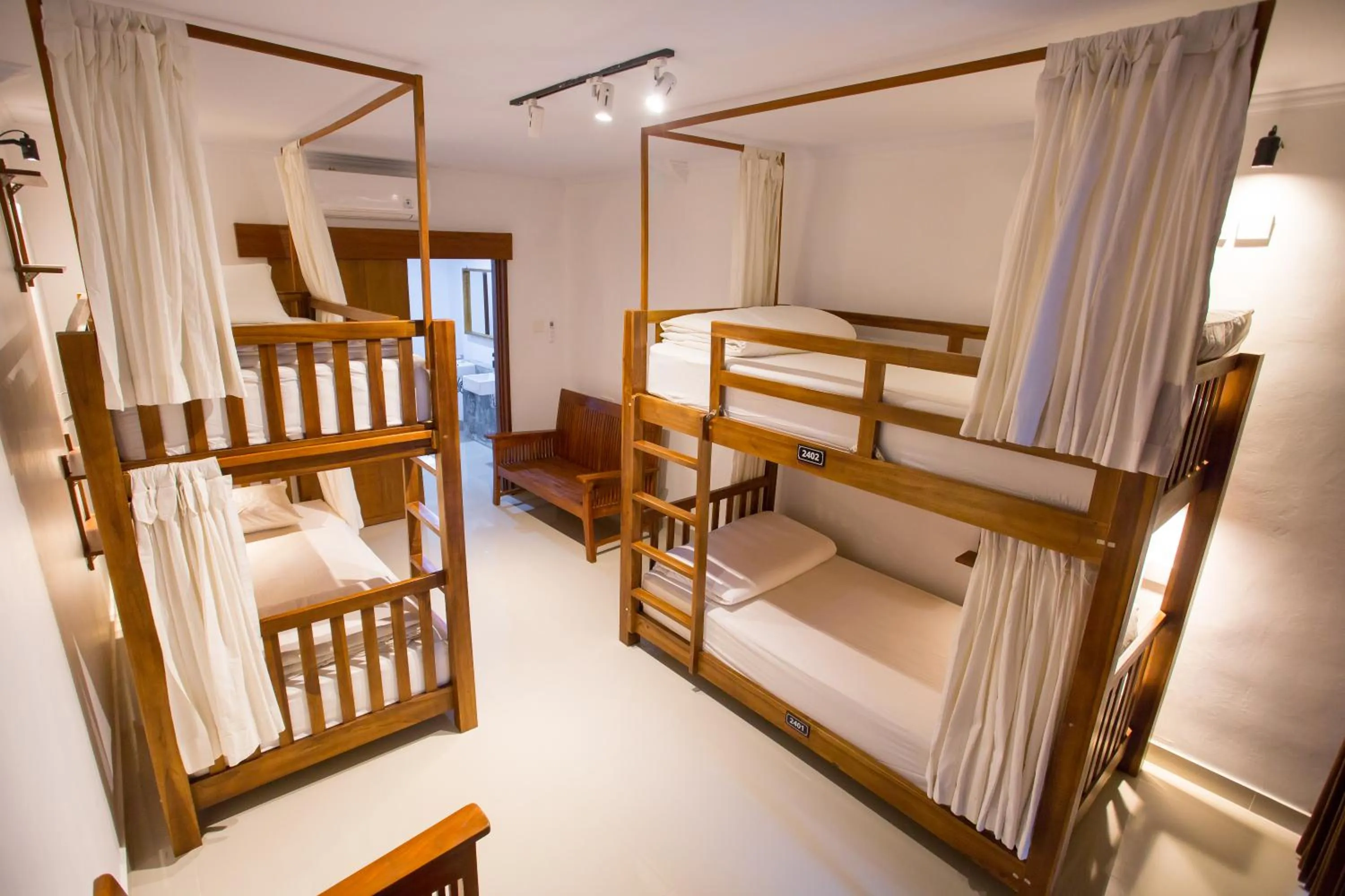 Property building, Bed in Nuansa Penida Hostel