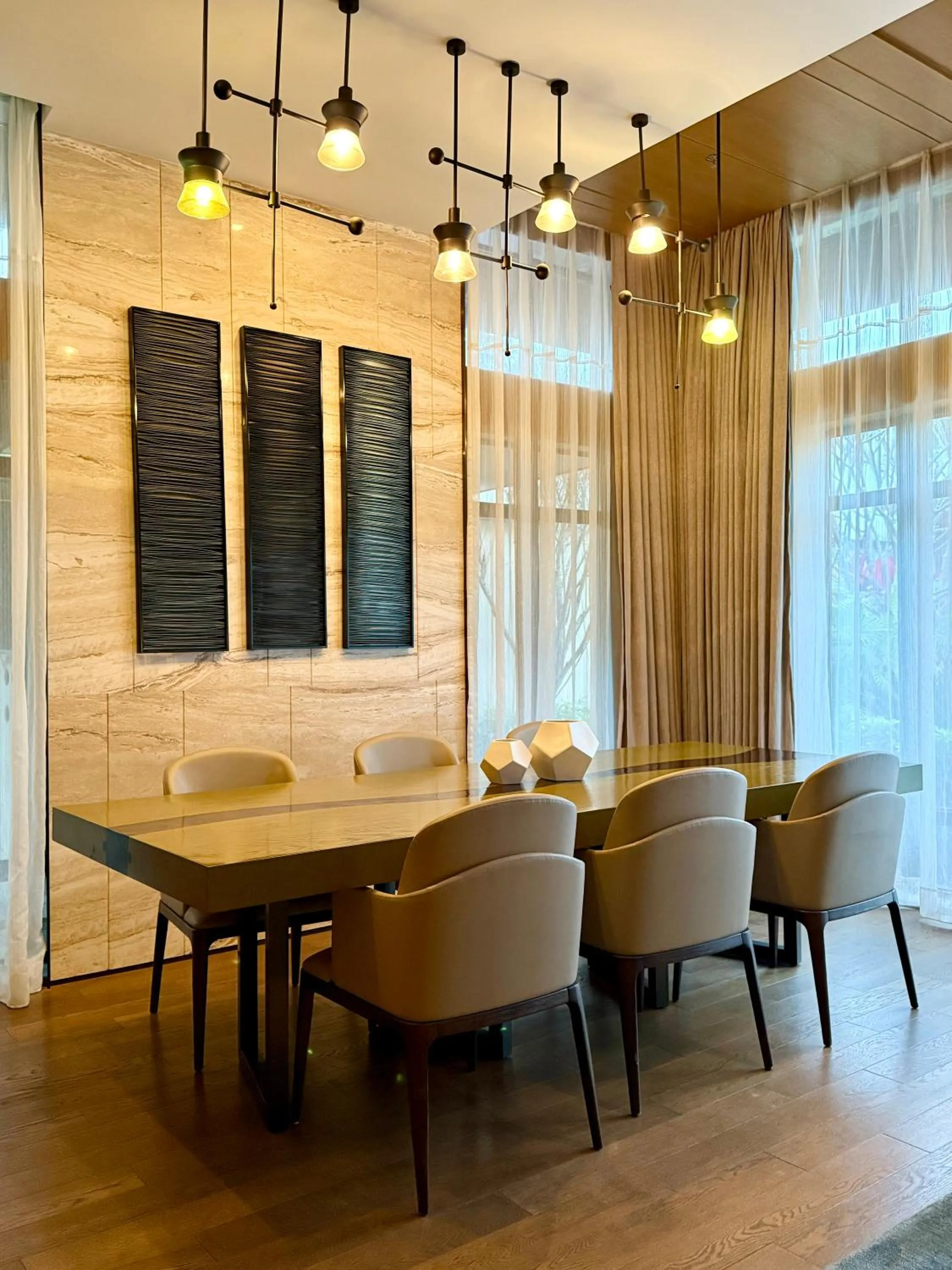Dining area in Xiamen Marriott Hotel & Conference Centre