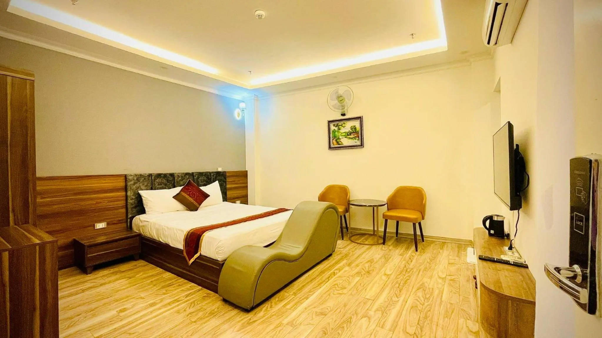 Bed in Win Villa Hotel & Apartment
