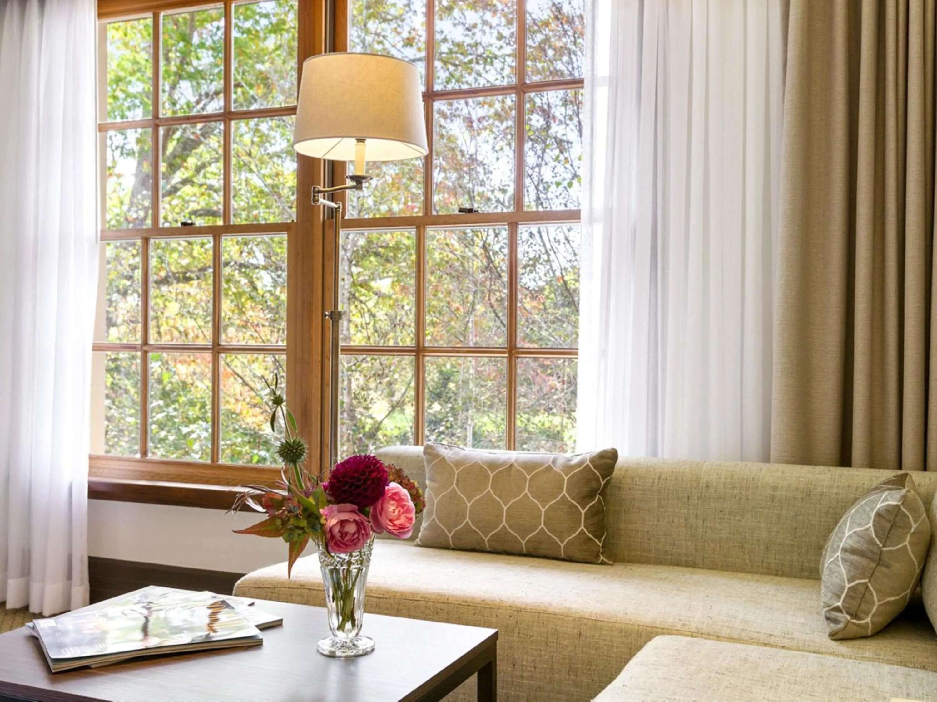 Bedroom in Peppers Manor House