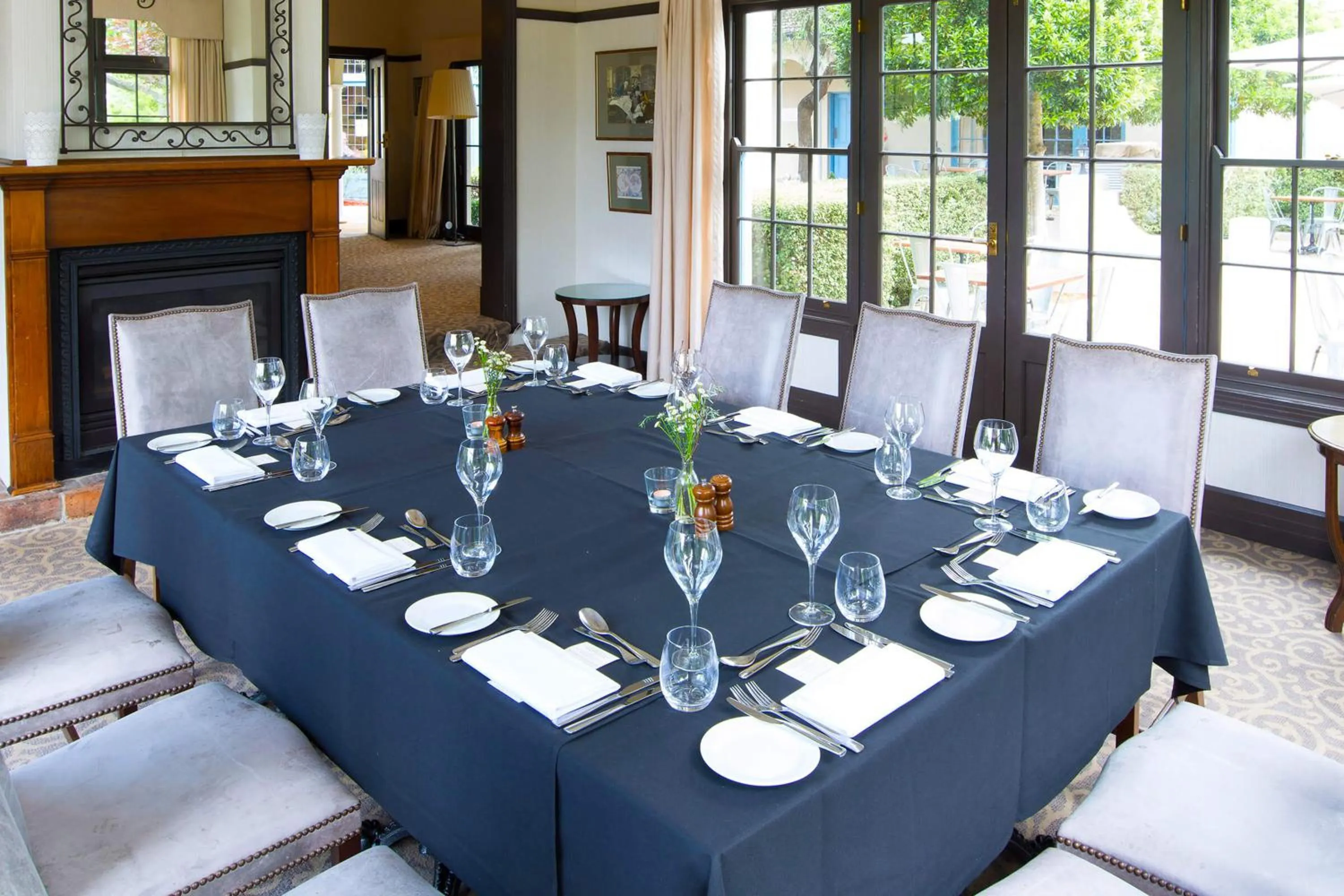 Restaurant/places to eat in Peppers Manor House