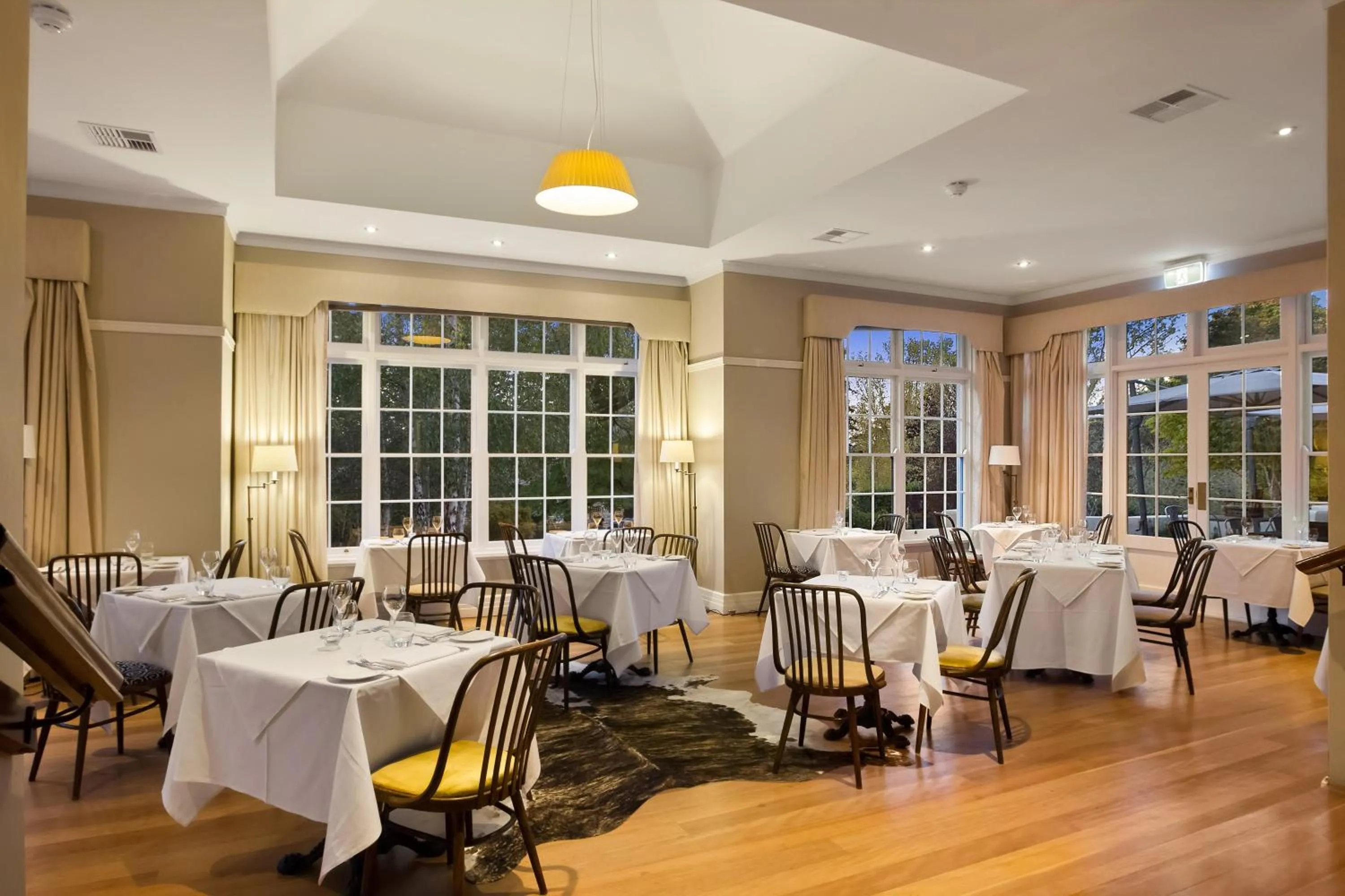 Restaurant/places to eat in Peppers Manor House