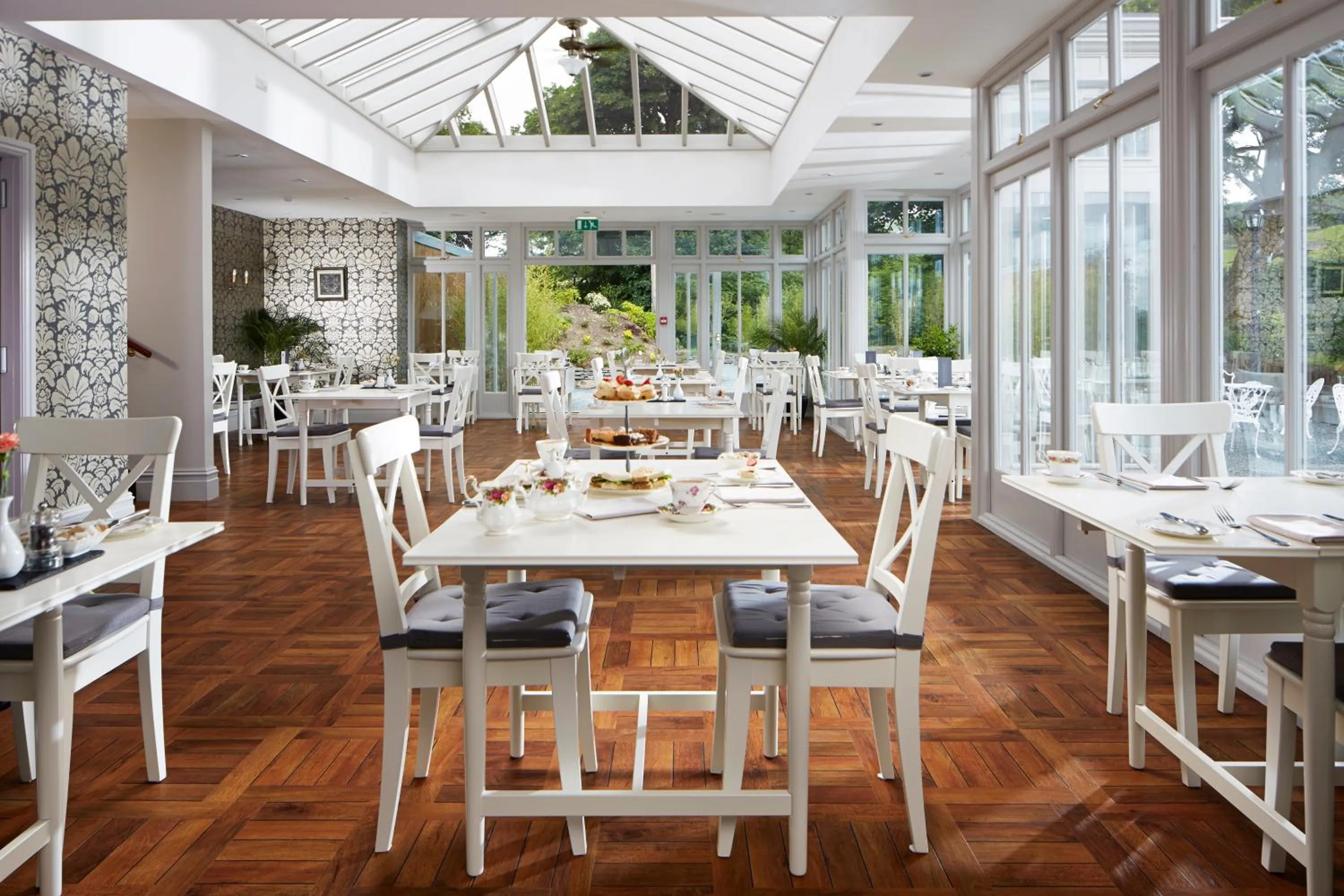 Restaurant/places to eat in Broadoaks Boutique Country House