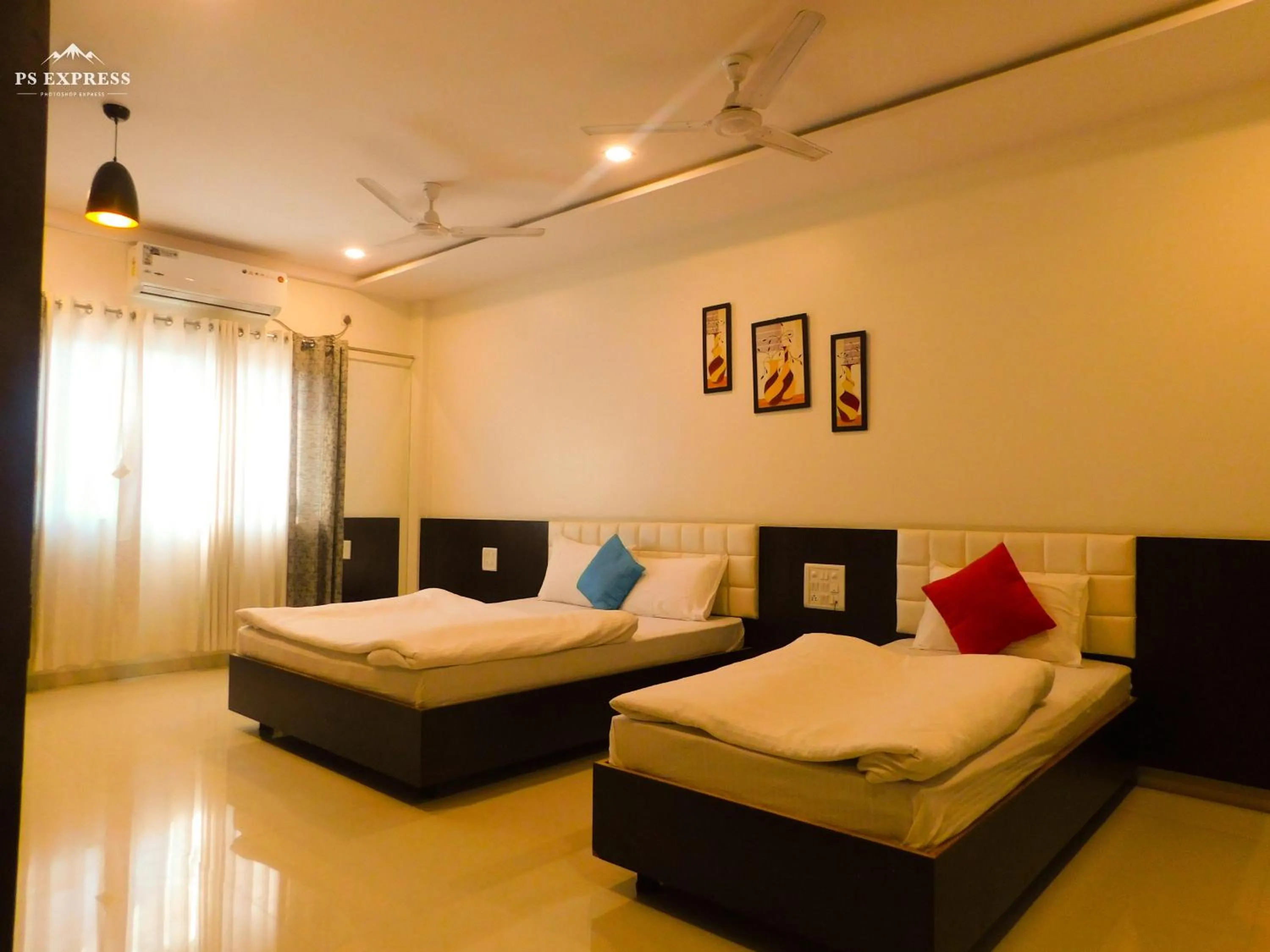 Bed in Hotel Neem Tree