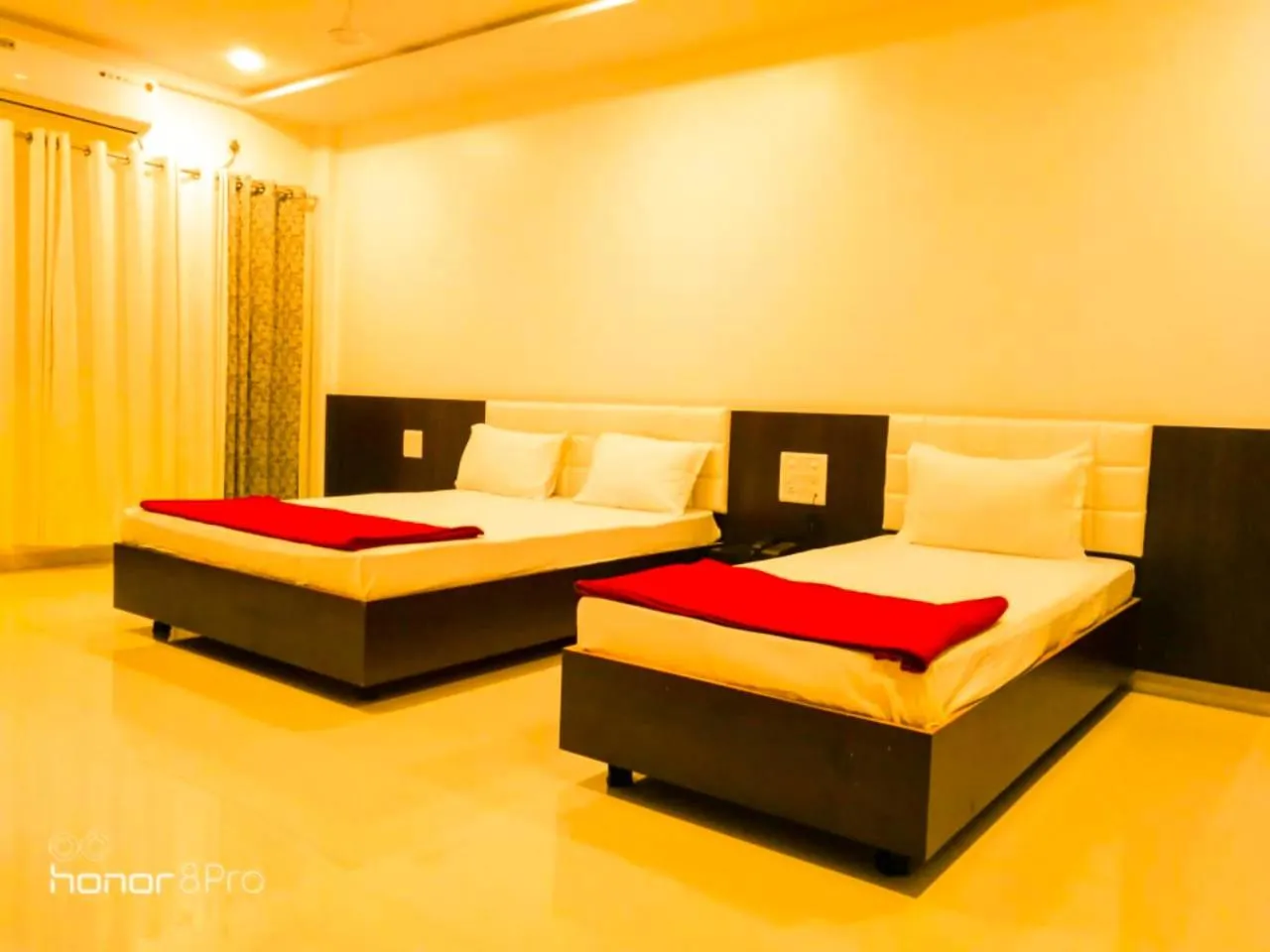 Photo of the whole room, Bed in Hotel Neem Tree