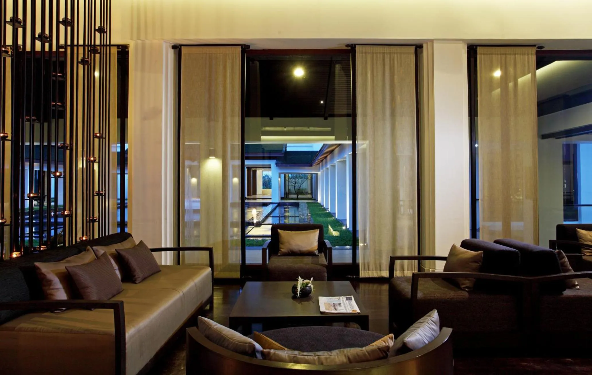 Lobby or reception in Avani Khon Kaen Hotel & Convention Centre