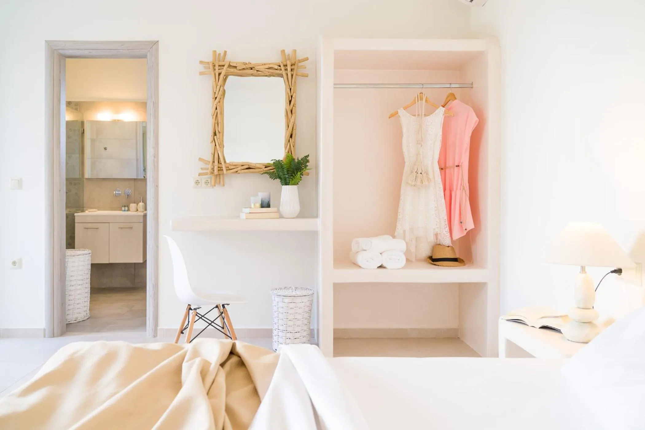 Bed in Sweet Home Naxos