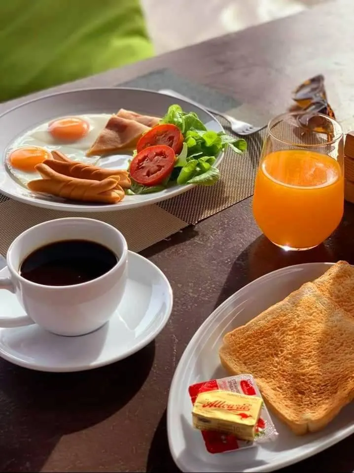 Breakfast in Lareena Resort Koh Larn Pattaya