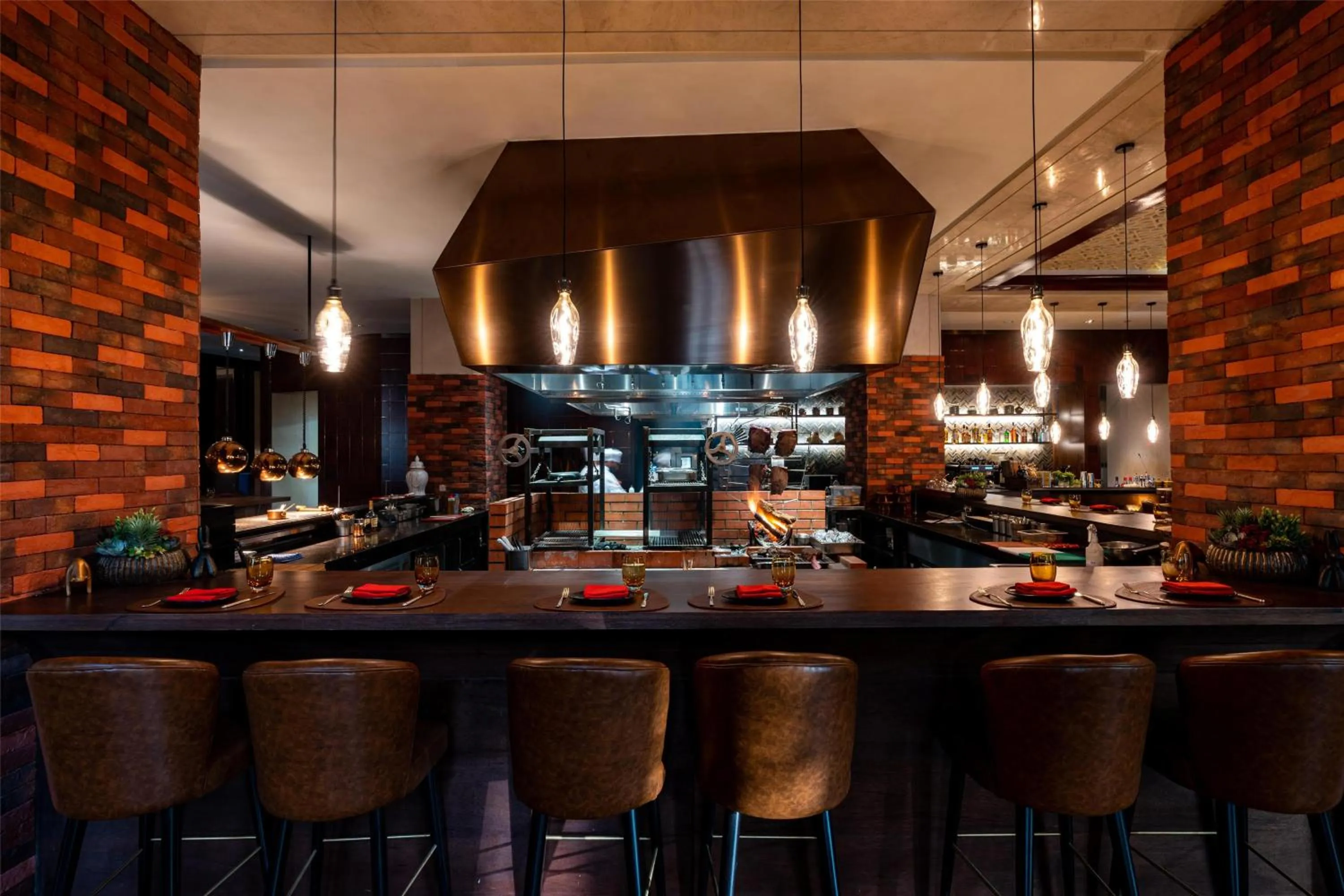 Restaurant/places to eat in Park Hyatt Abu Dhabi Hotel and Villas