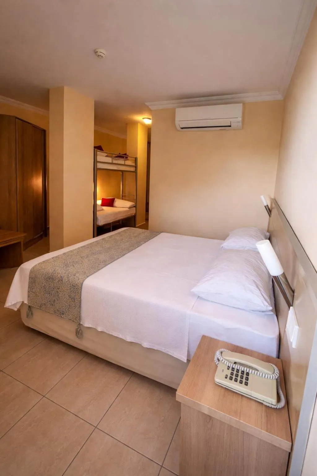 Bed in Selenium Hotel