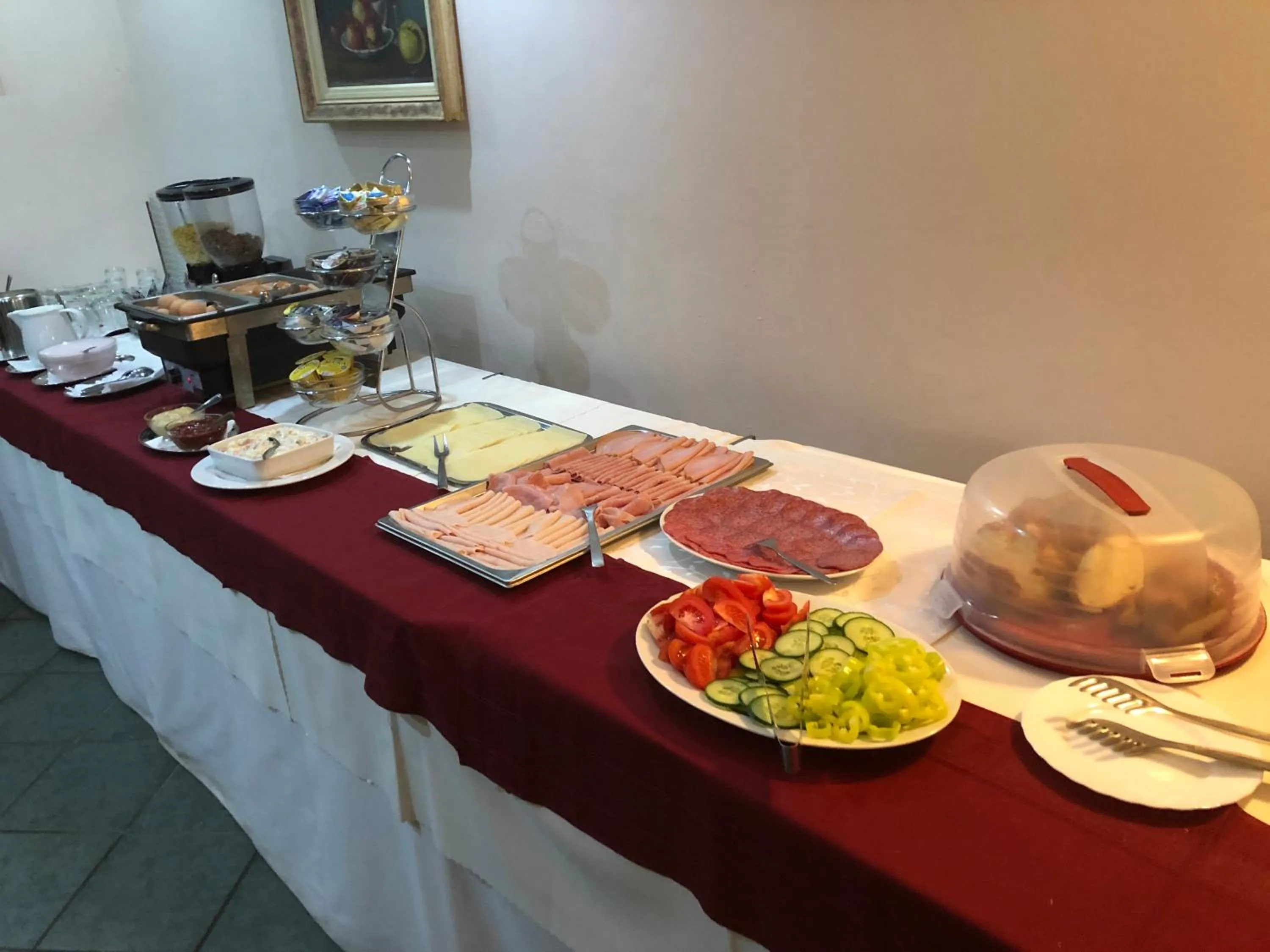 Breakfast in Hotel Vila Anna