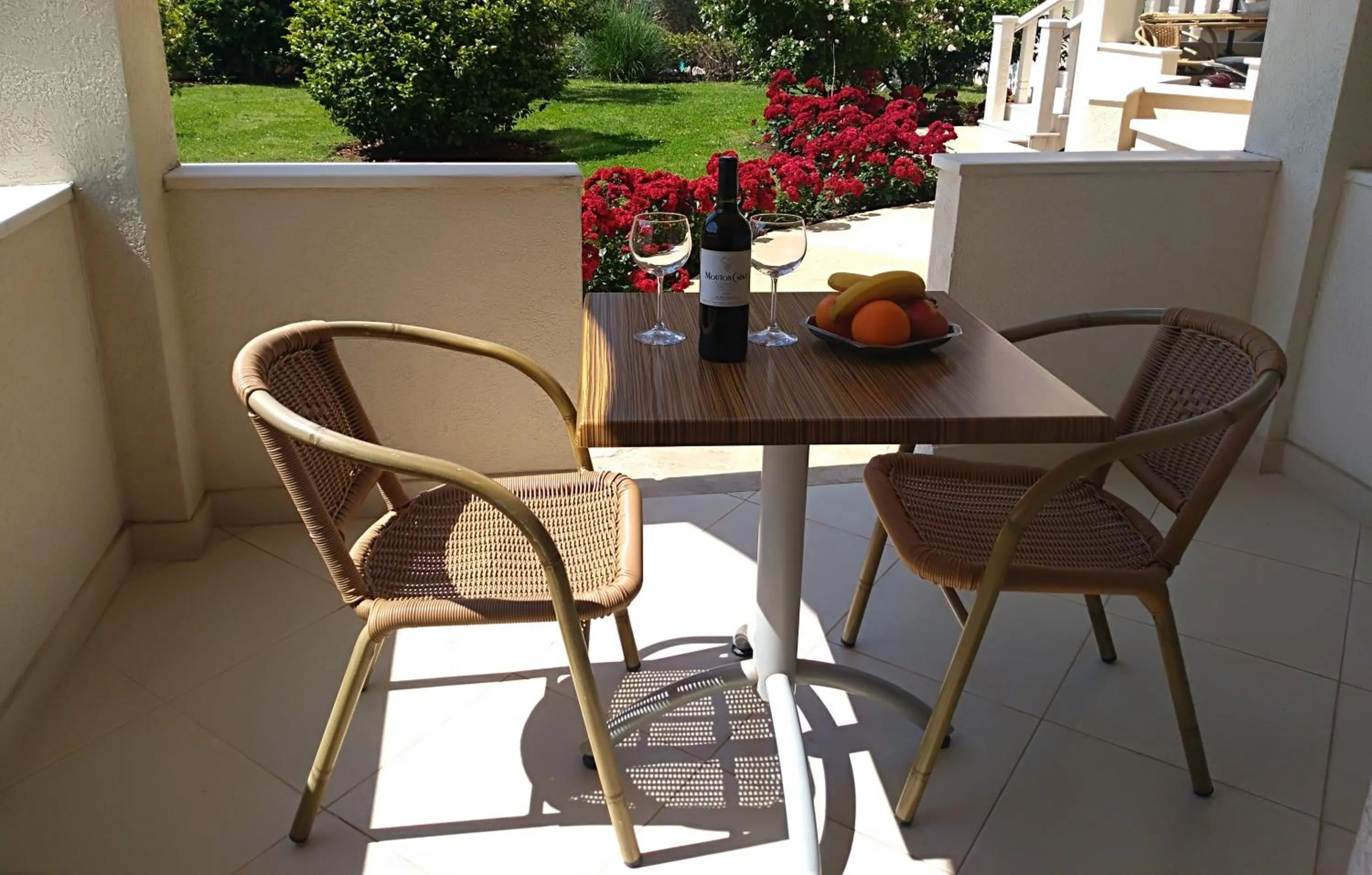 Balcony/Terrace in Vila V Lux Apartments