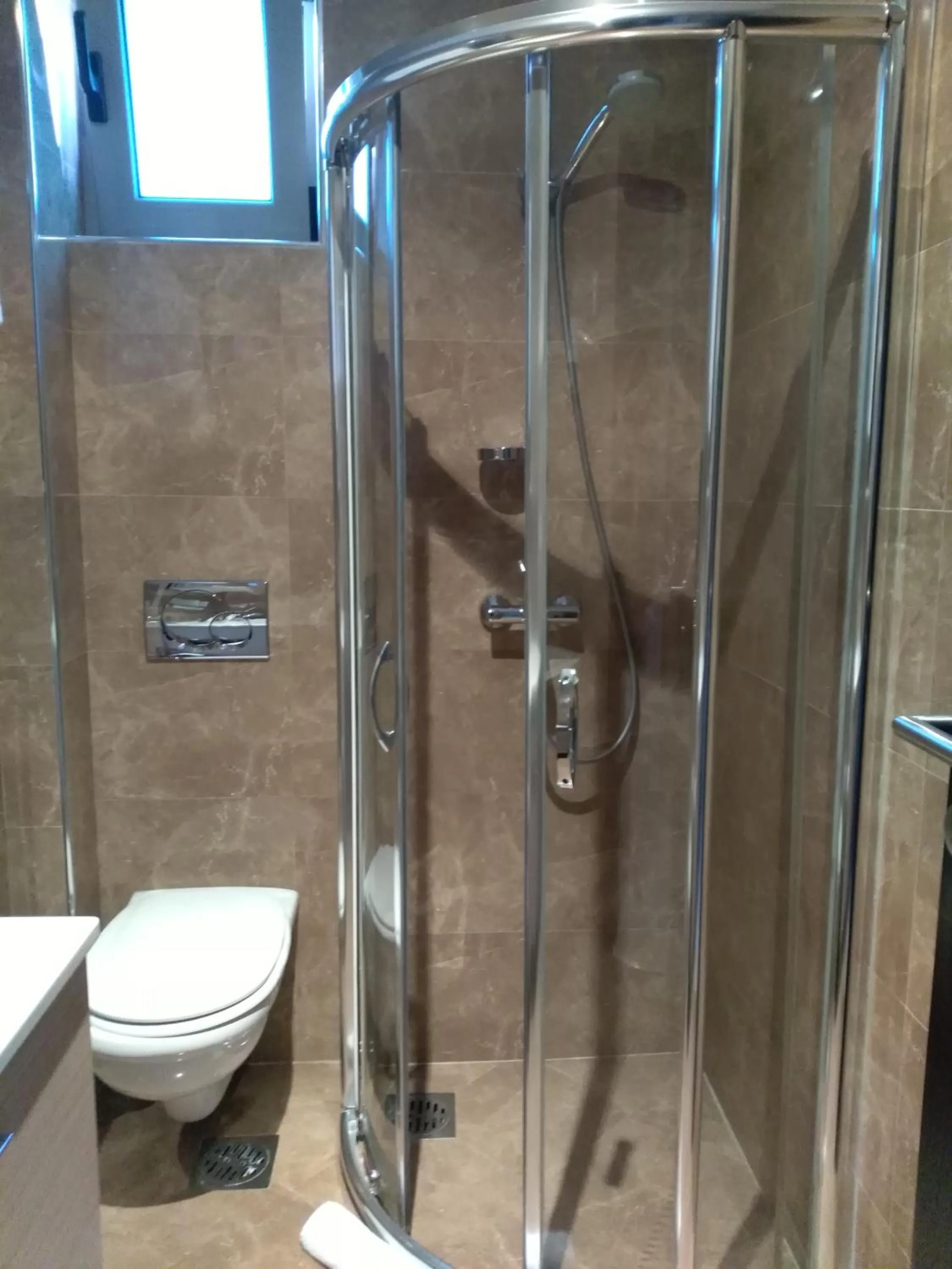 Bathroom in Vila V Lux Apartments