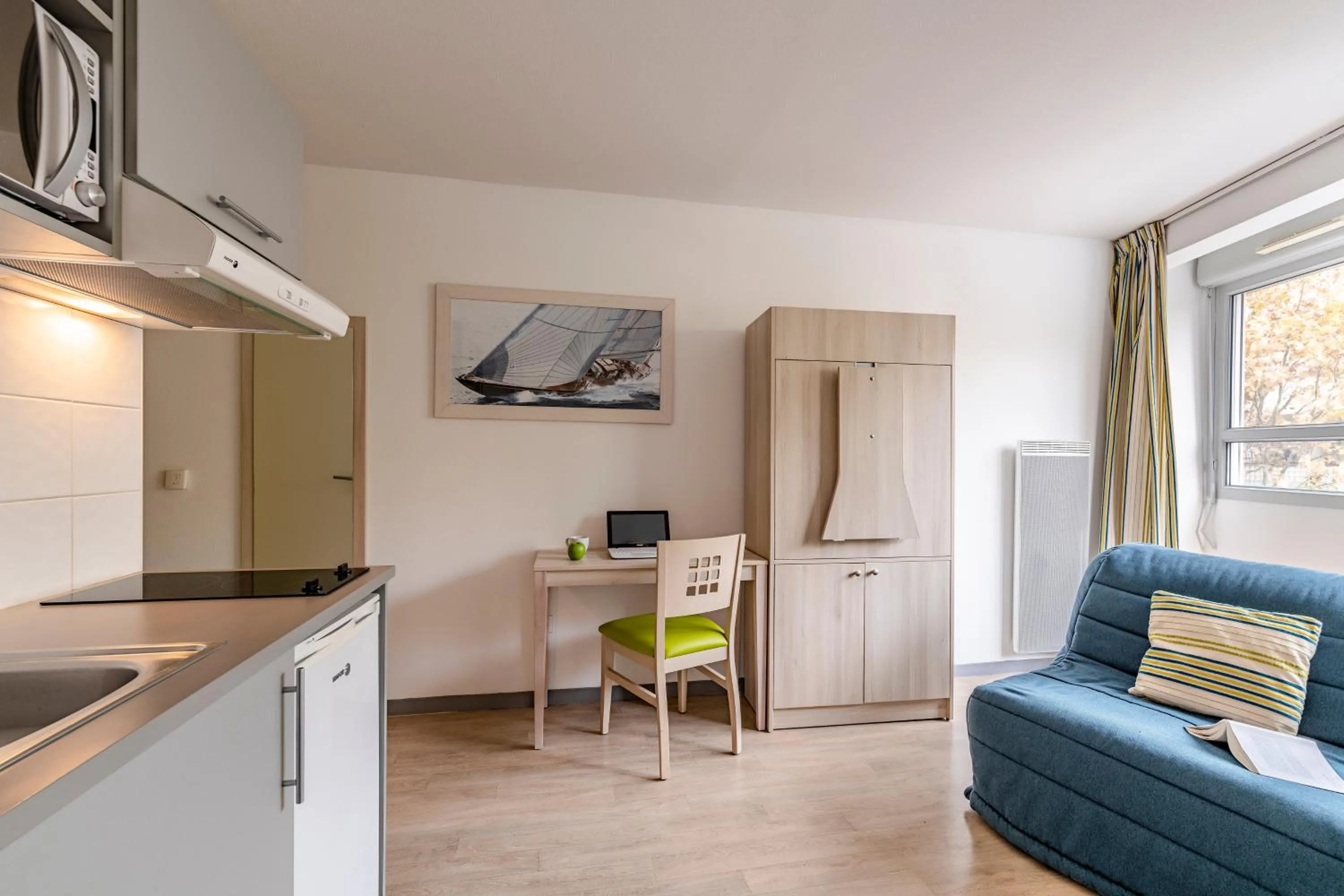 Seating area in Lagrange Apart'Hotel l’Escale Marine