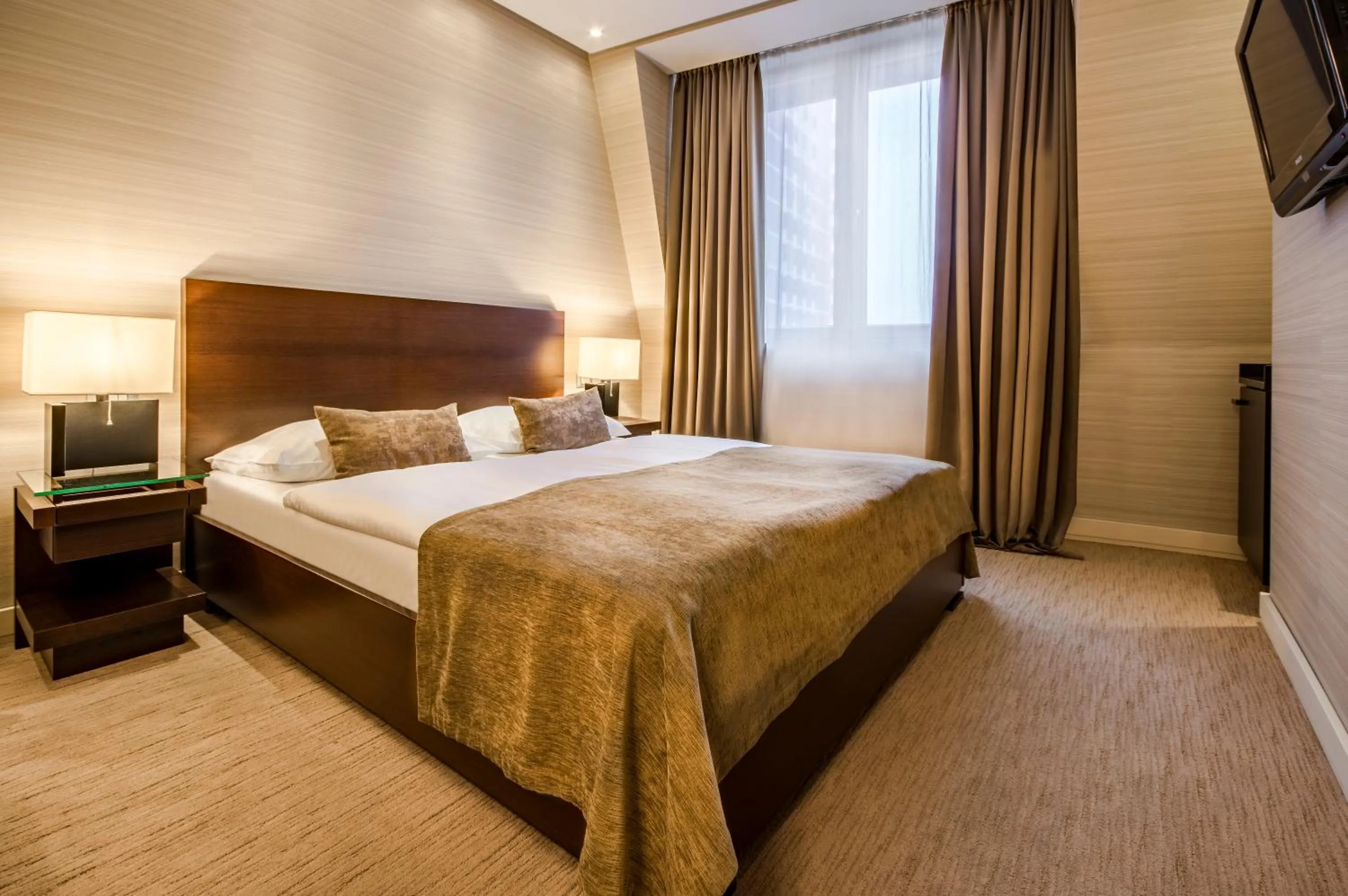 Bedroom, Bed in Hotel Residence