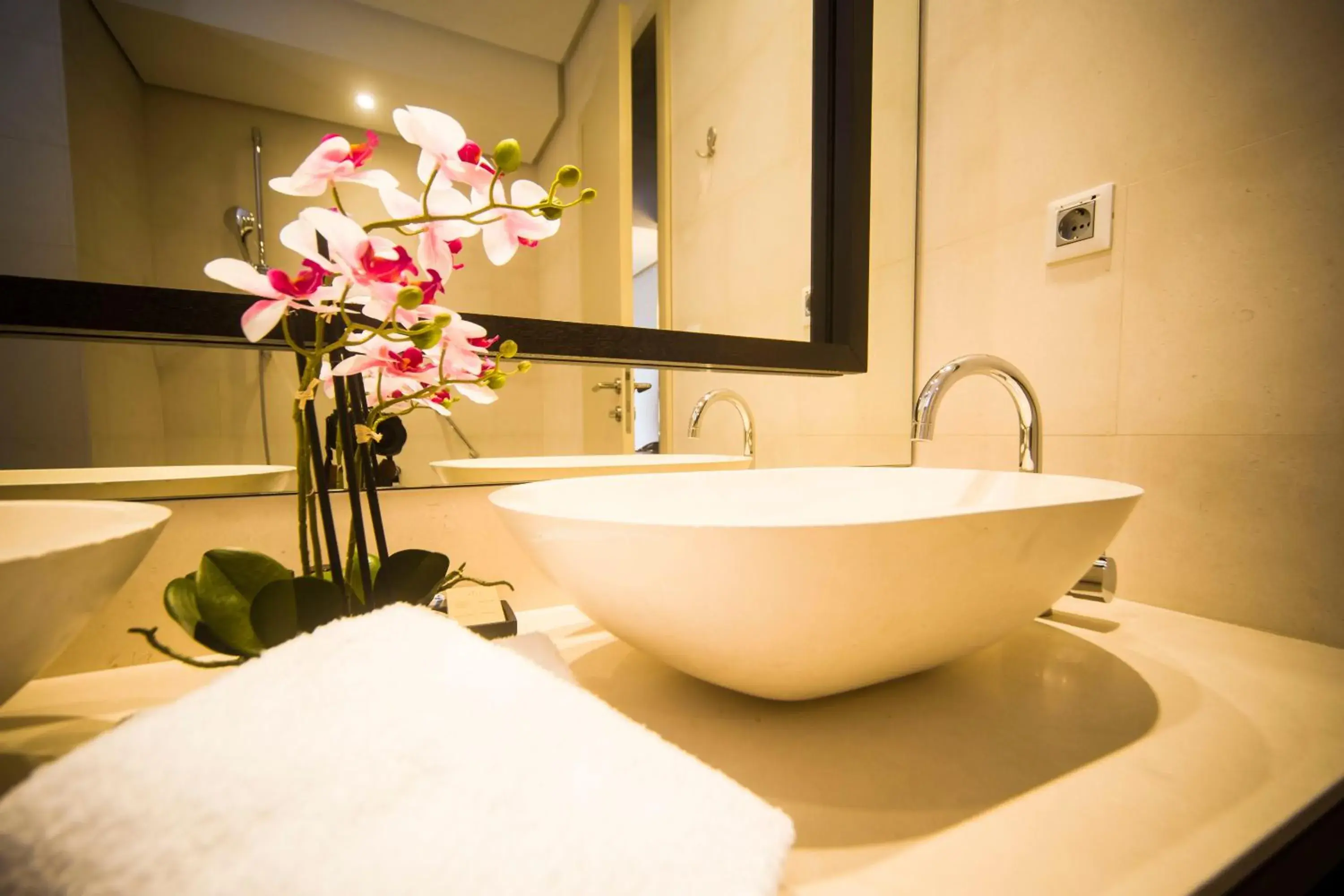 Deluxe Single Room in Hotel Residence Deluxe Single Room in Hotel Residence