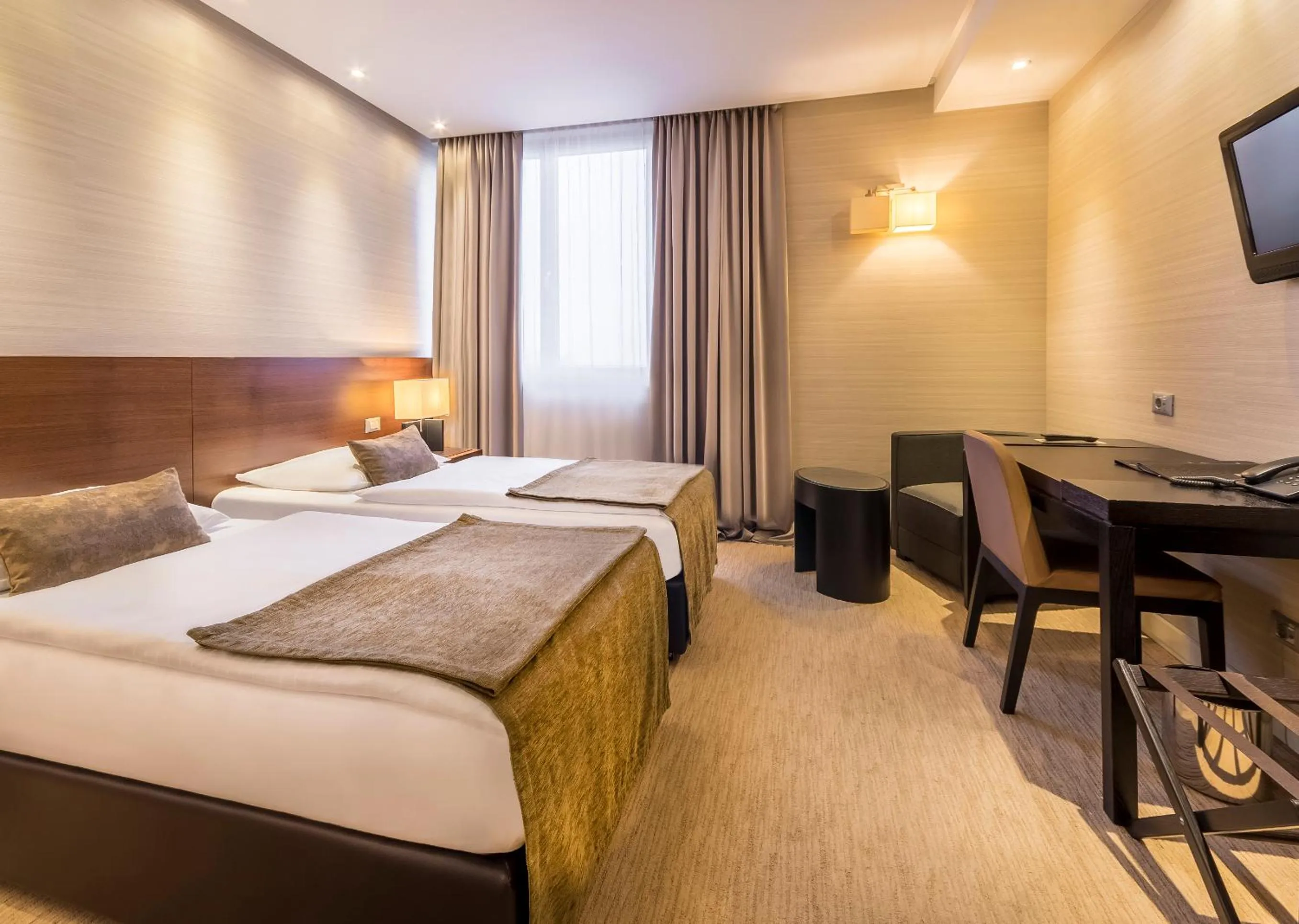 Bedroom, Bed in Hotel Residence