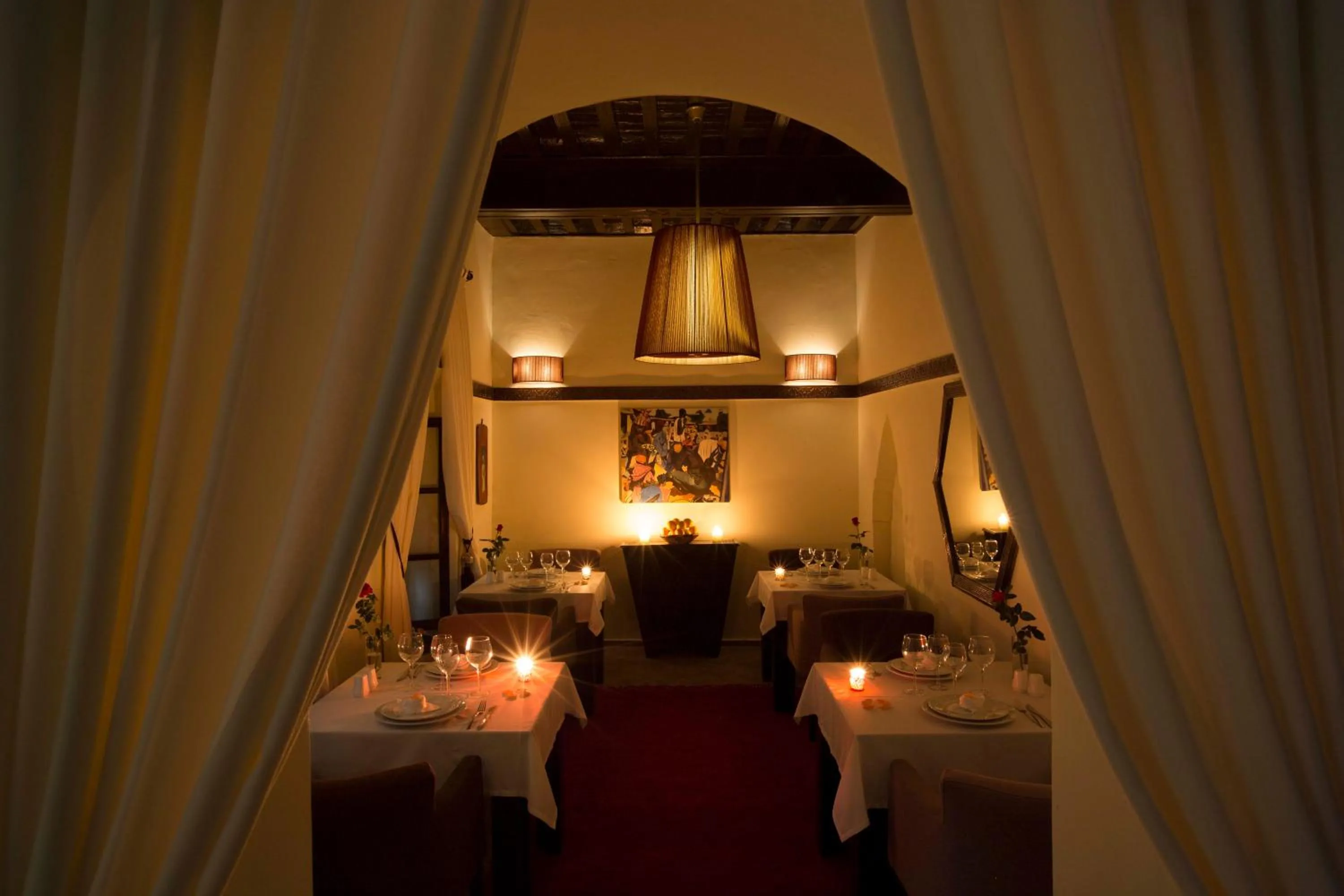 Restaurant/places to eat, Bed in Riad Dar Alfarah