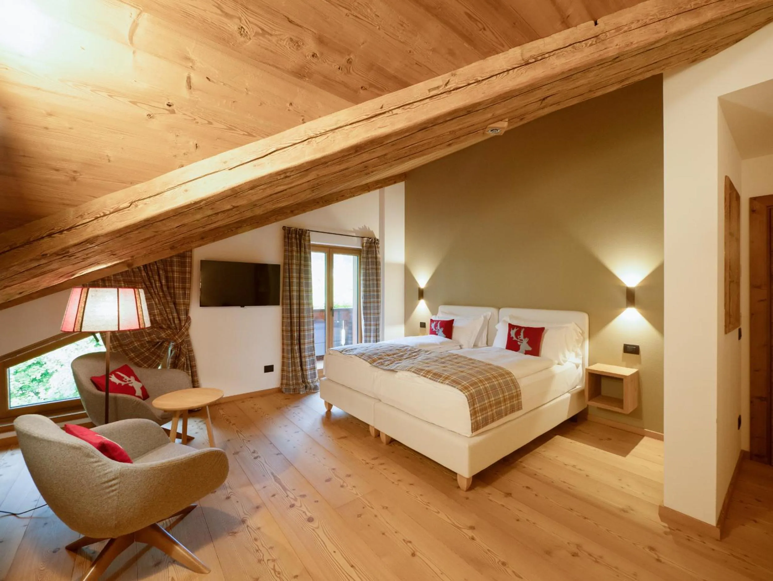 Bed in FIORI Dolomites Experience Hotel