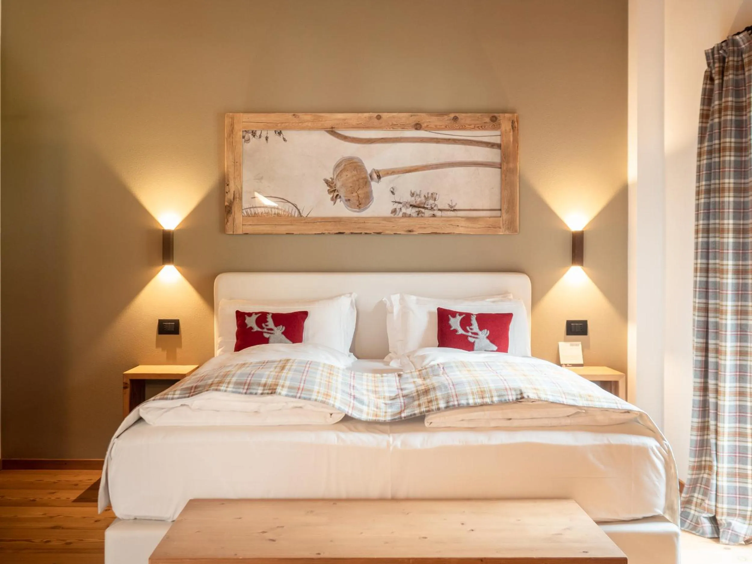 Bed in FIORI Dolomites Experience Hotel