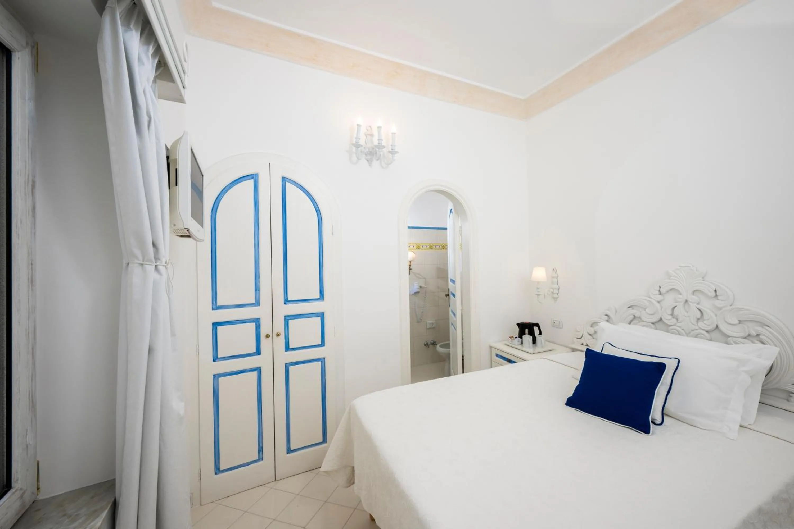 Bed in Villa Flavio Gioia