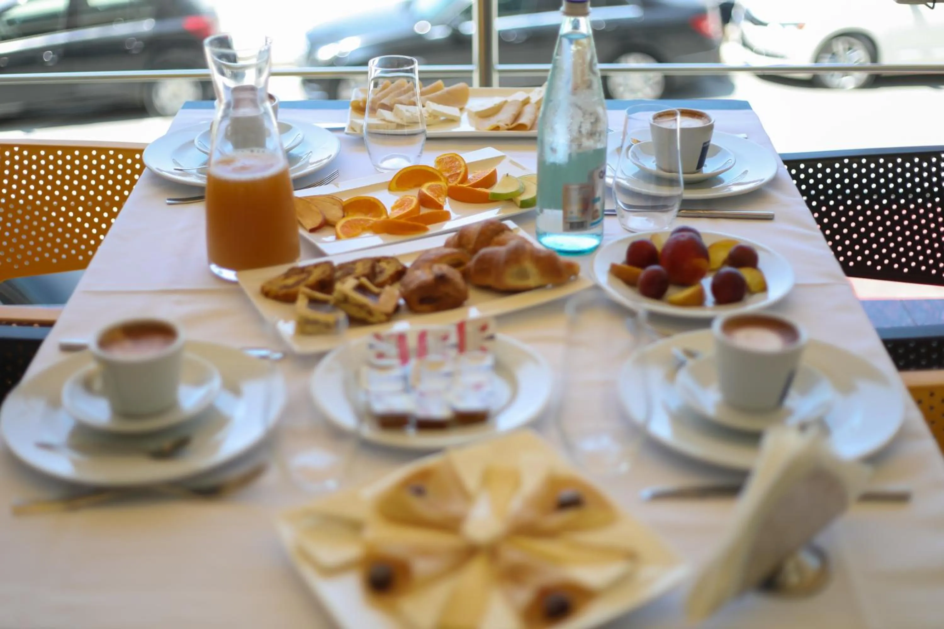 Breakfast in Hotel New York