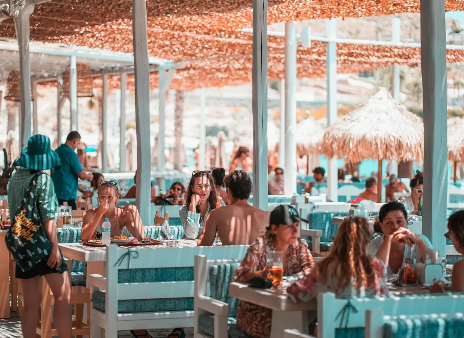 Restaurant/places to eat in Paradise Beach Resort