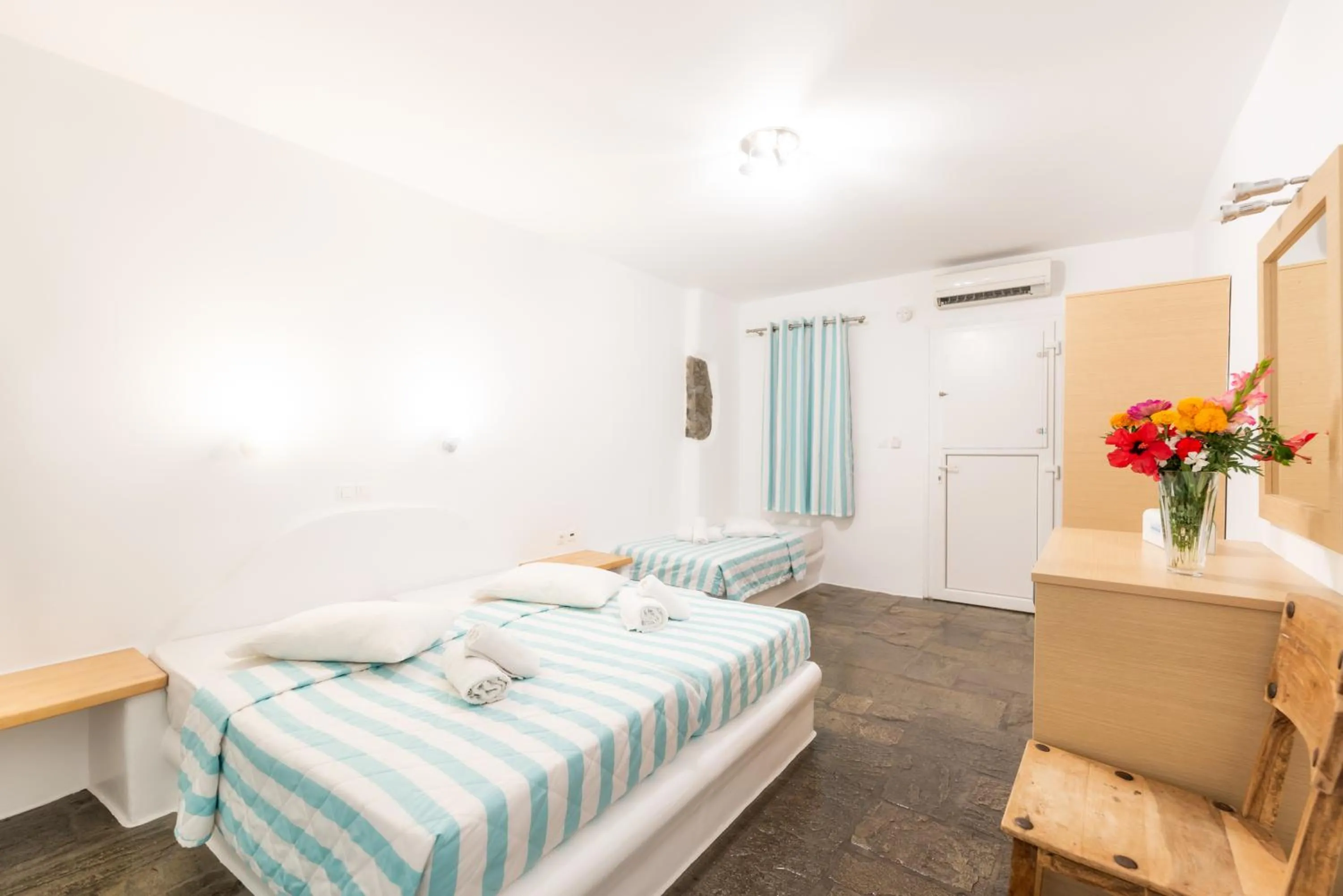 Photo of the whole room, Bed in Paradise Beach Resort