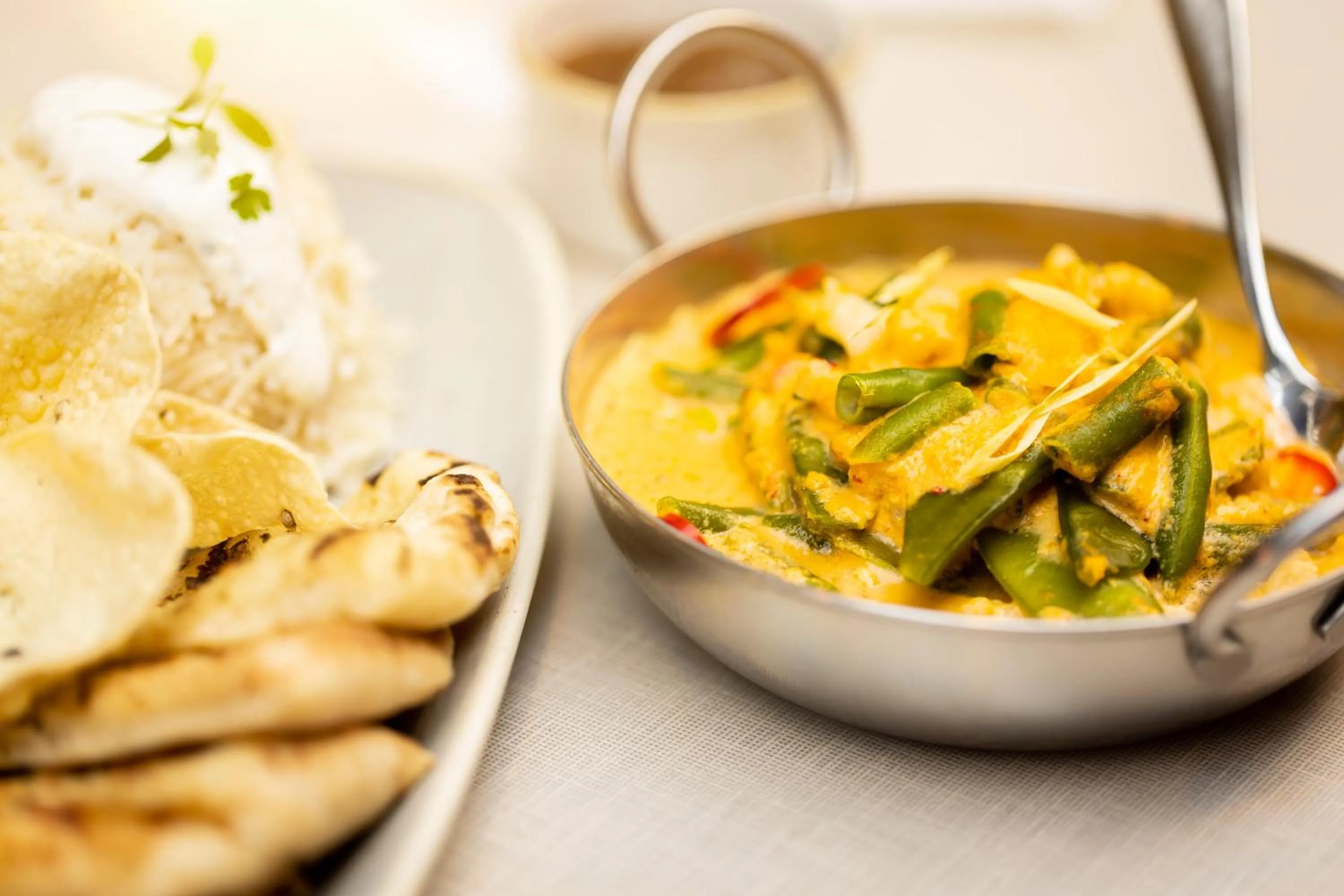 Restaurant/places to eat in Holiday Inn Farnborough by IHG