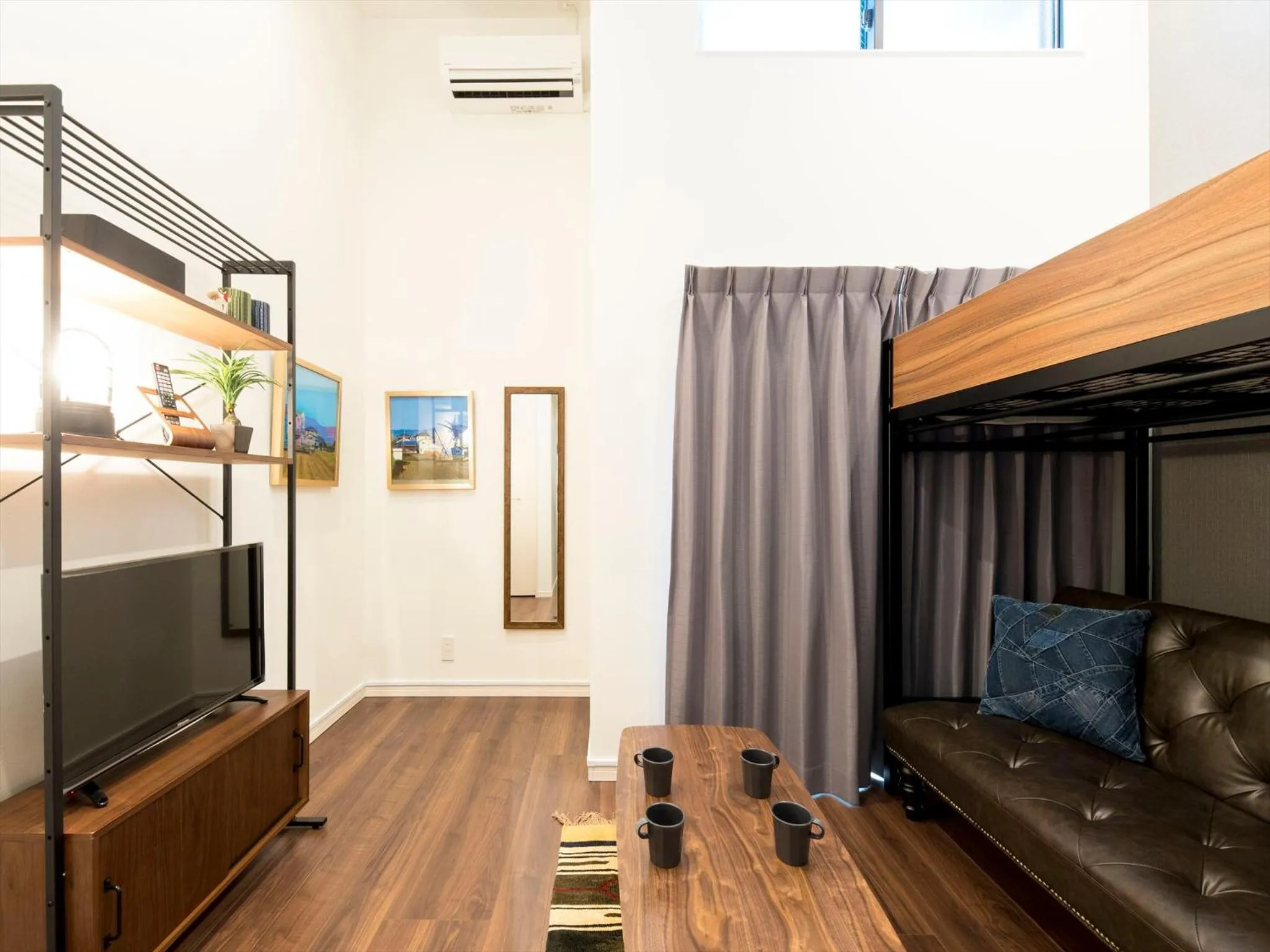 Living room in TRIP POD TAKASAGO A