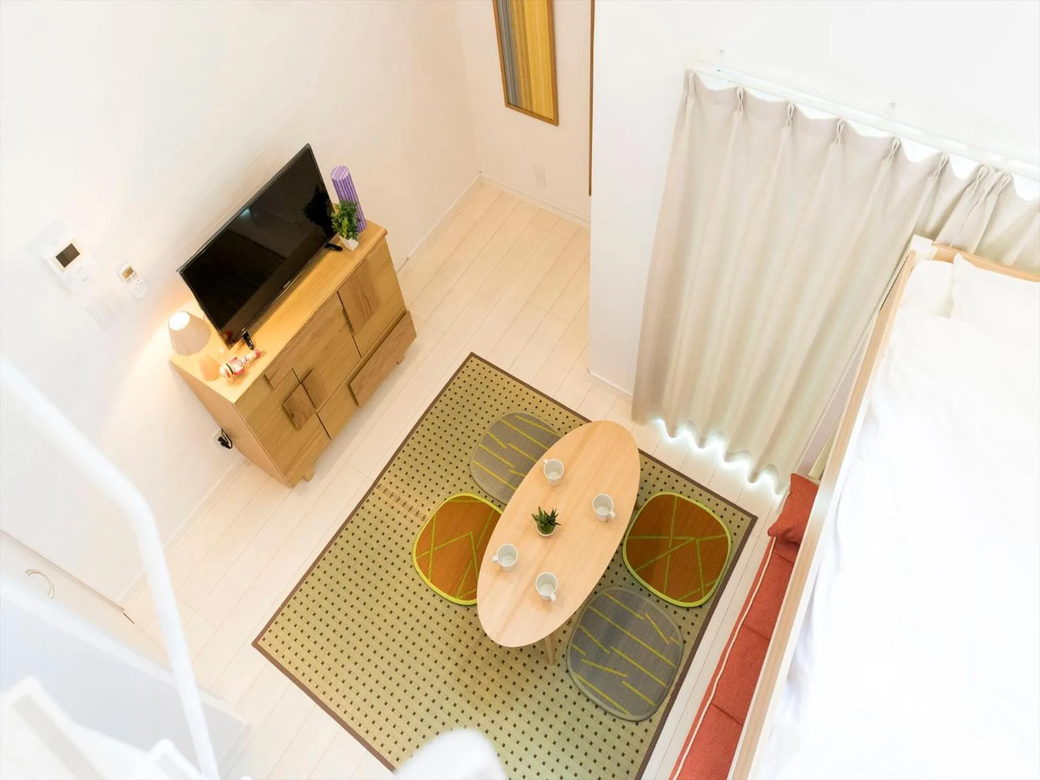 TV and multimedia in TRIP POD TAKASAGO A