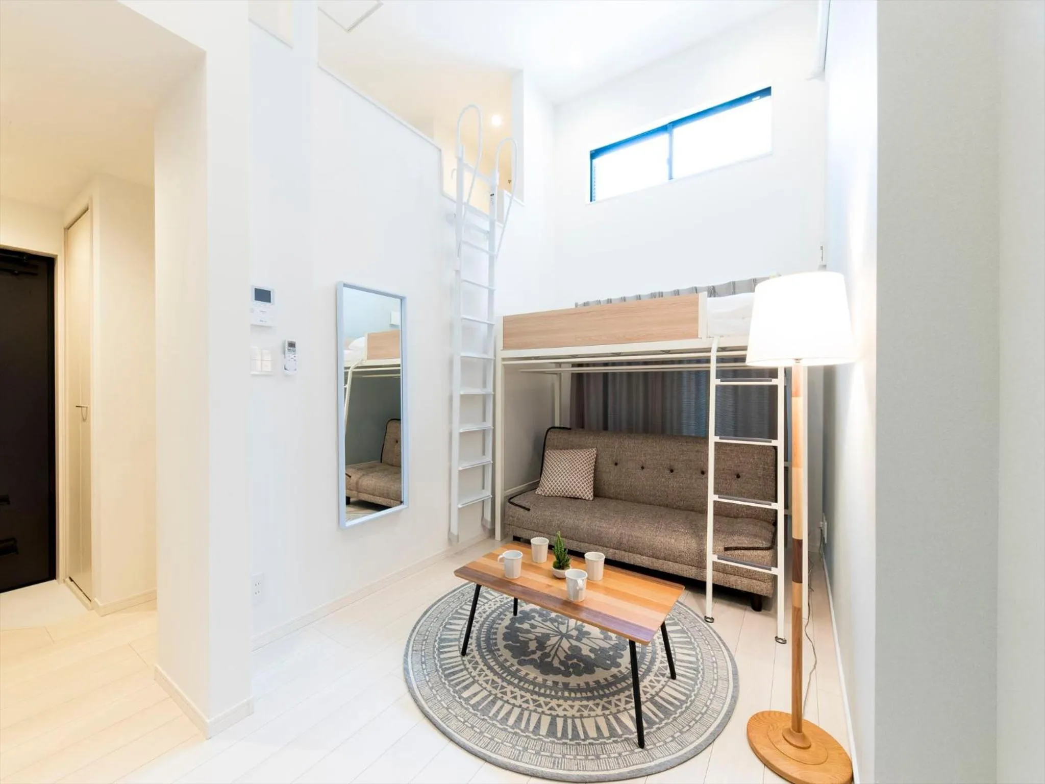 Living room in TRIP POD TAKASAGO A