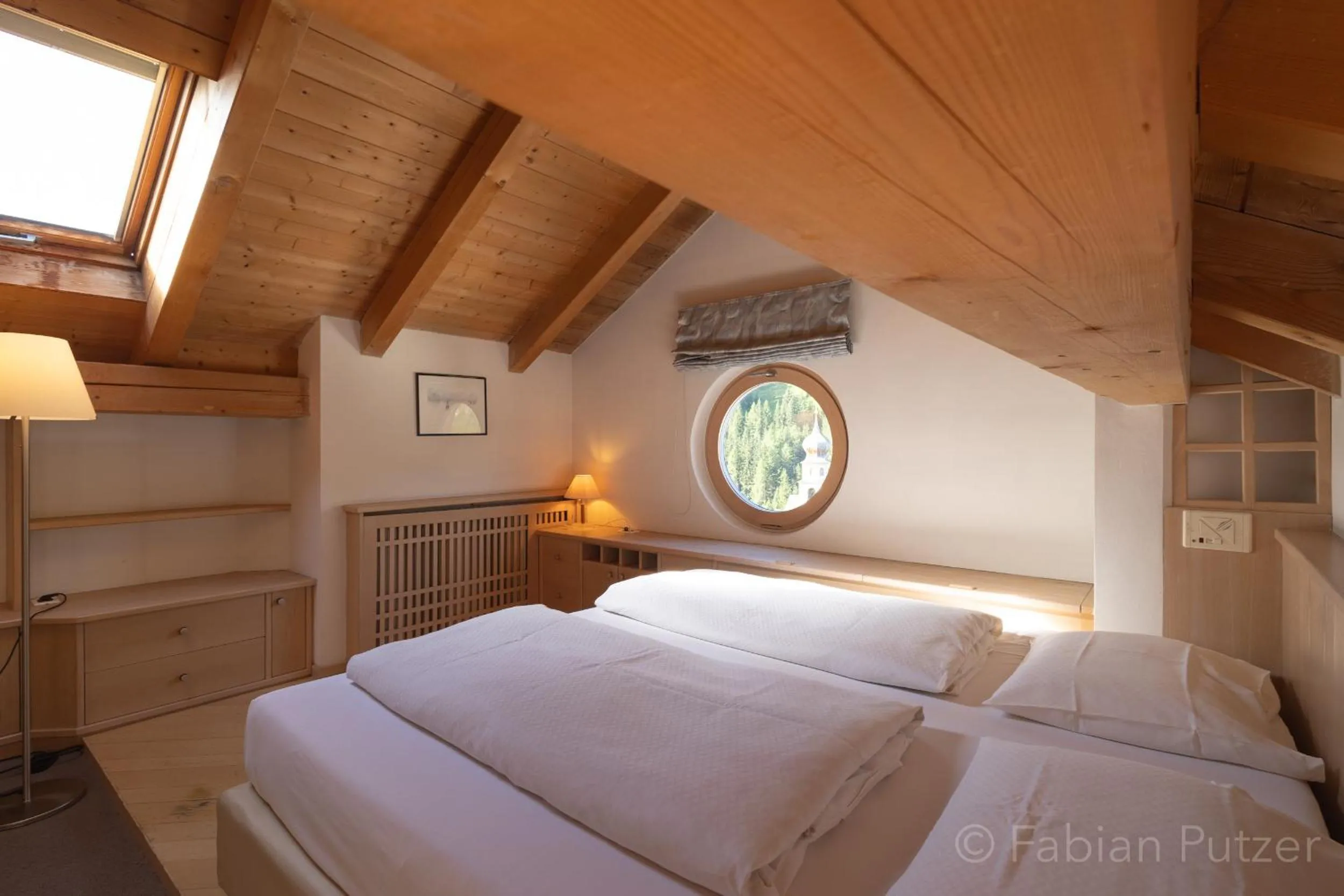Bed in Ciasa La Rô