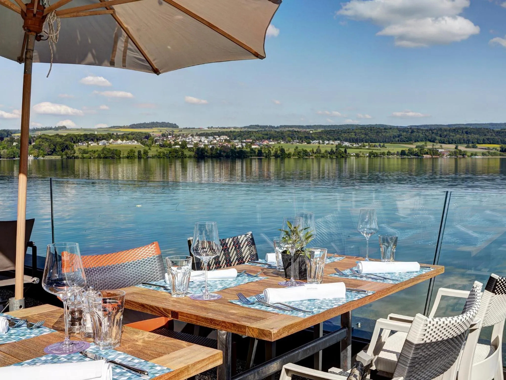 Restaurant/places to eat in Hotel-Restaurant-Schifflände